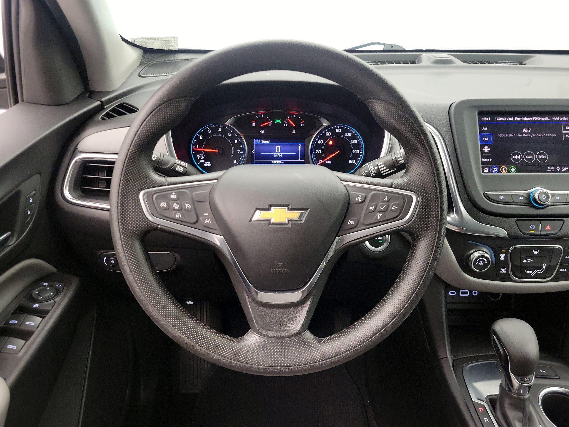 Thumbnail: 2022 Chevrolet Equinox - 10