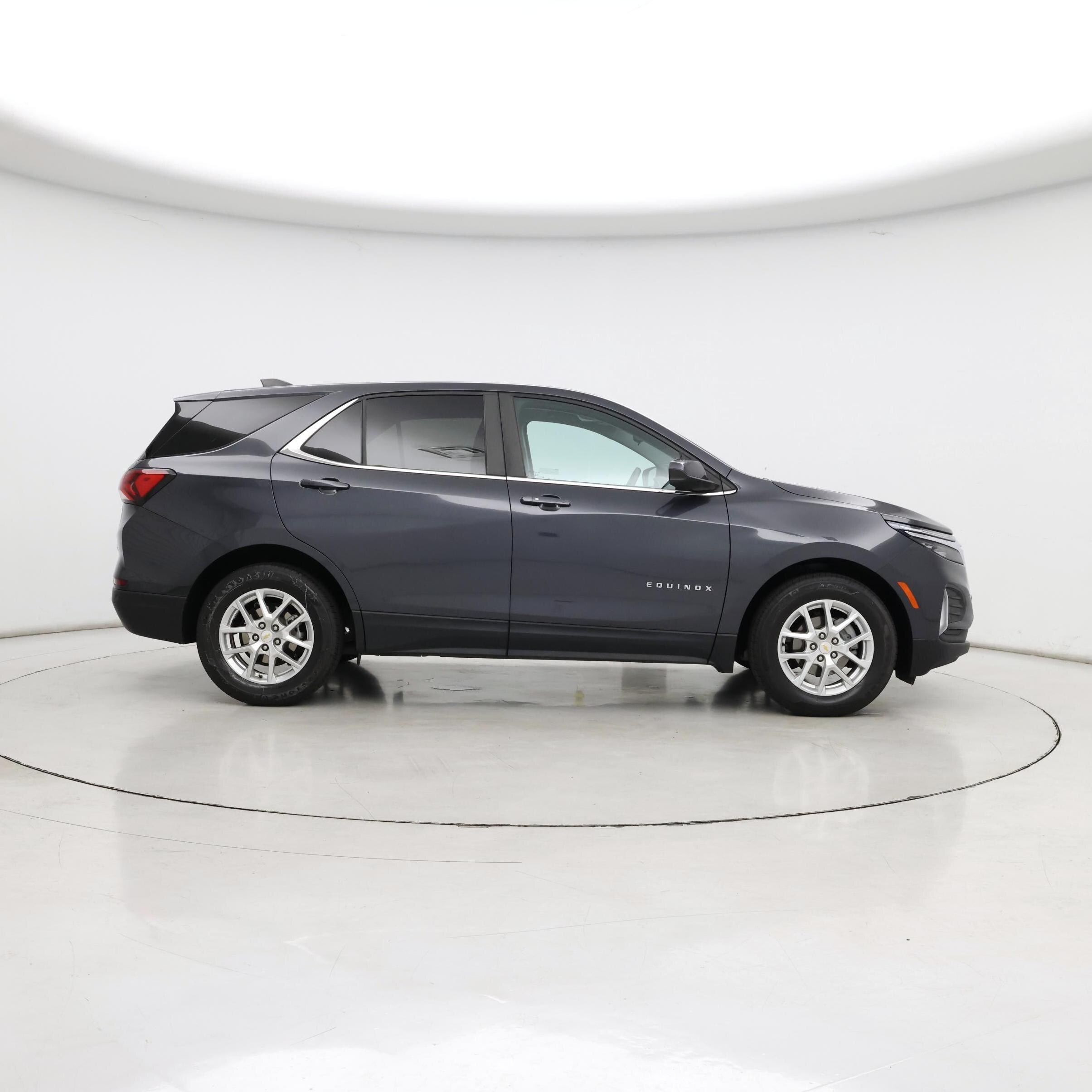 Thumbnail: 2022 Chevrolet Equinox - 7