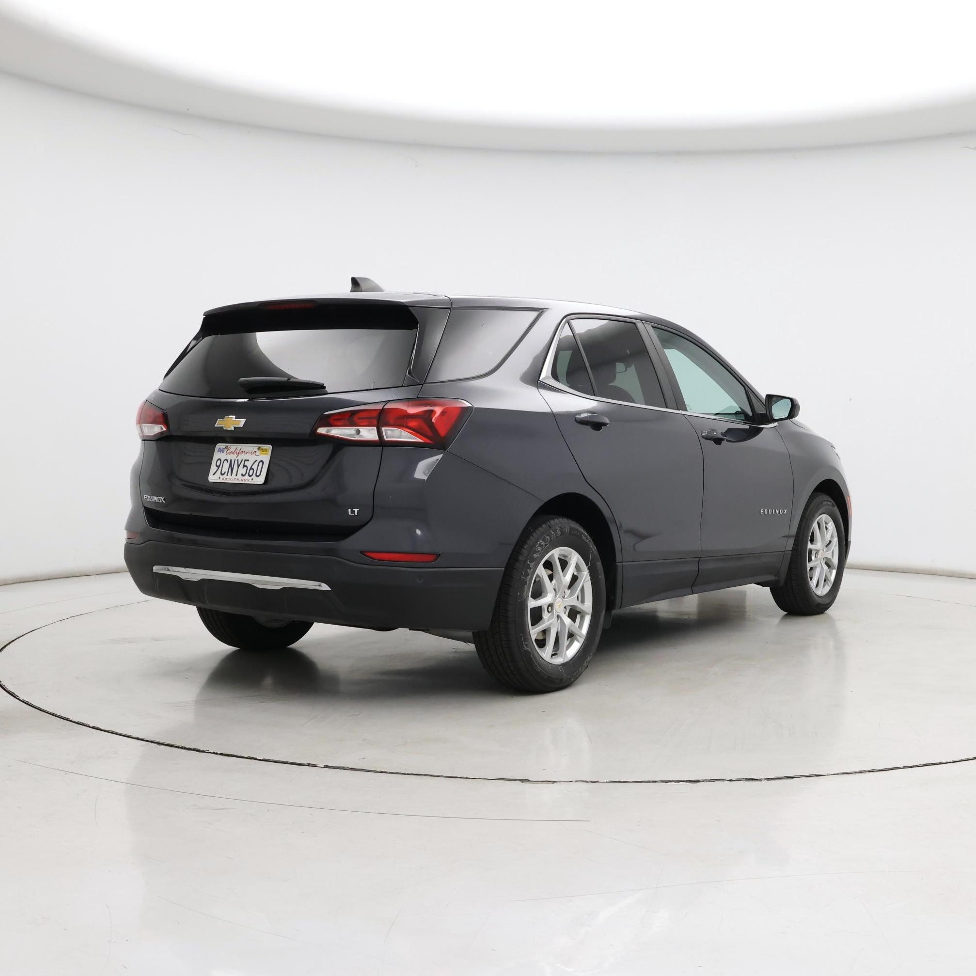 Thumbnail: 2022 Chevrolet Equinox - 8