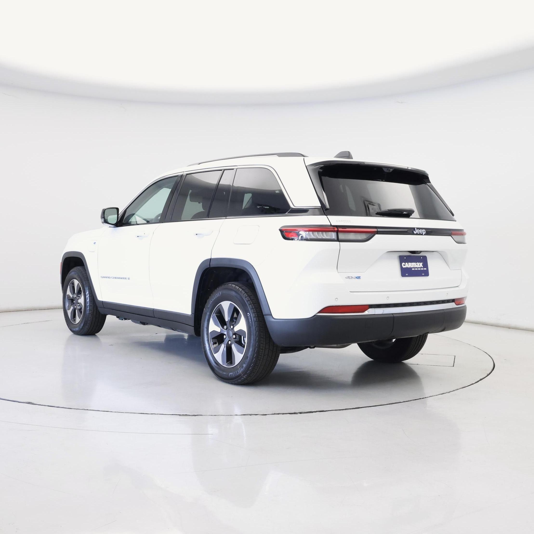 Thumbnail: 2023 Jeep Grand Cherokee - 2