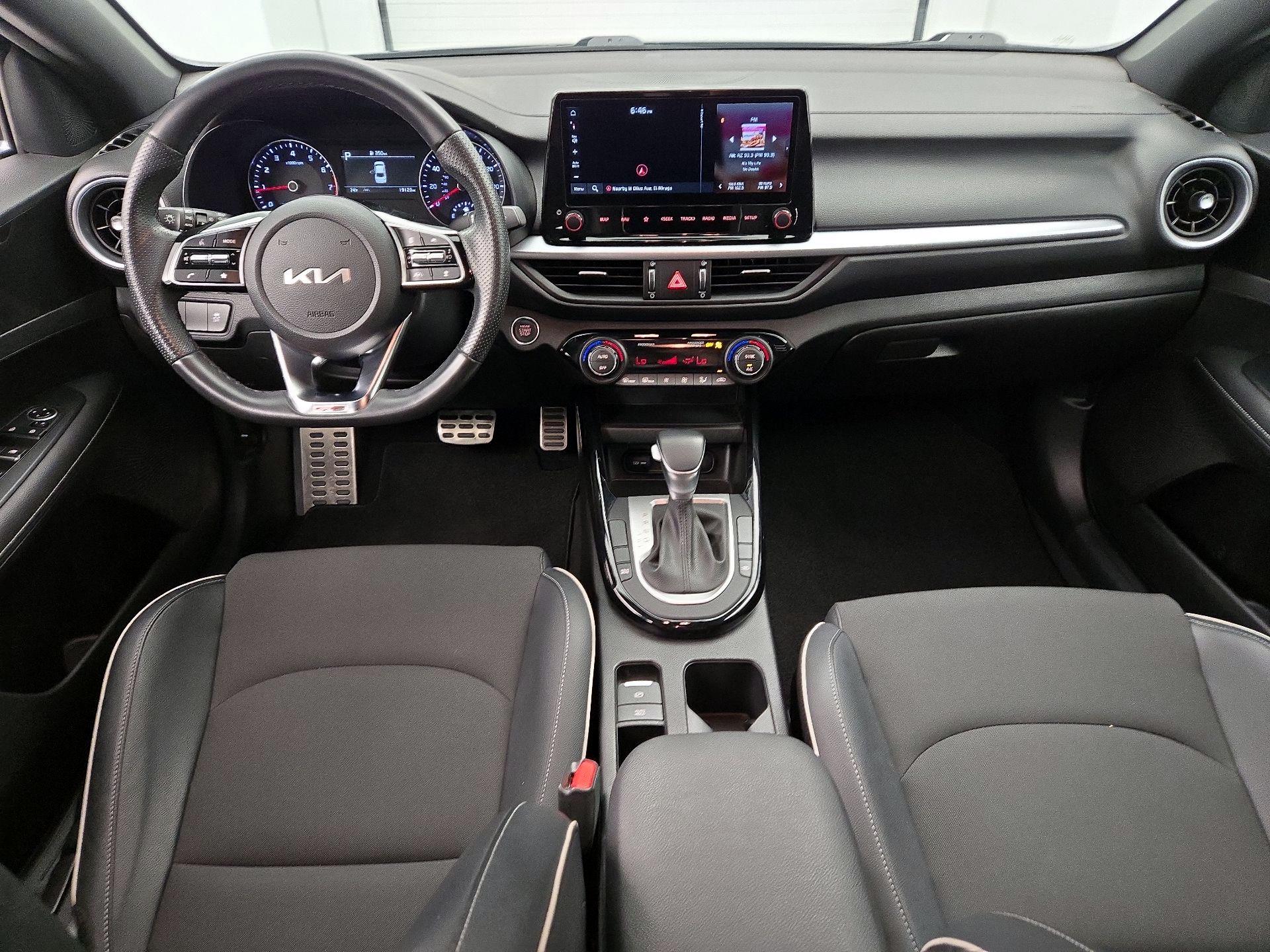 Thumbnail: 2023 Kia Forte - 9