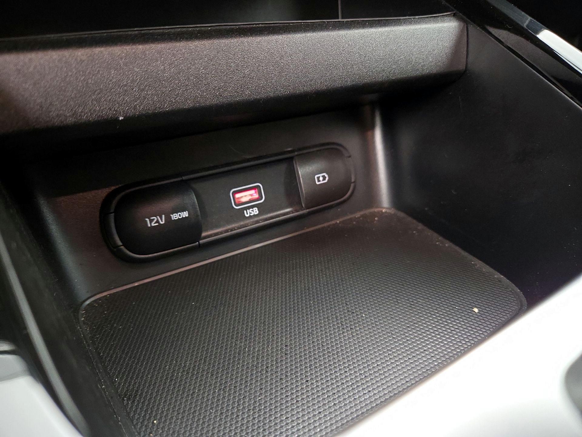 Thumbnail: 2023 Kia Forte - 19