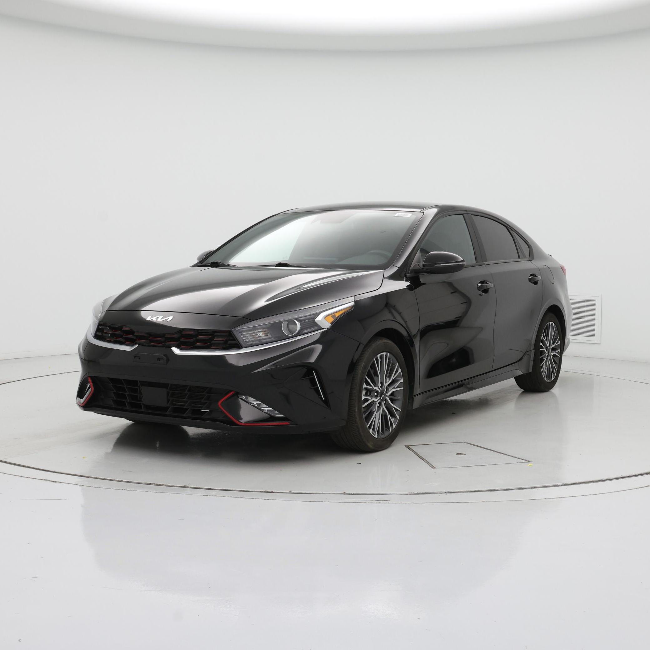 Thumbnail: 2023 Kia Forte - 4