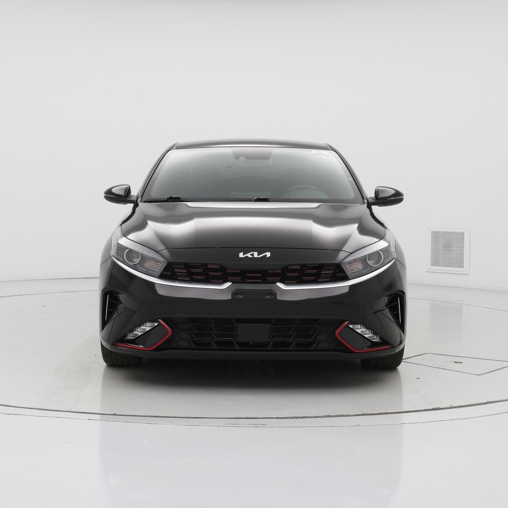 Thumbnail: 2023 Kia Forte - 5