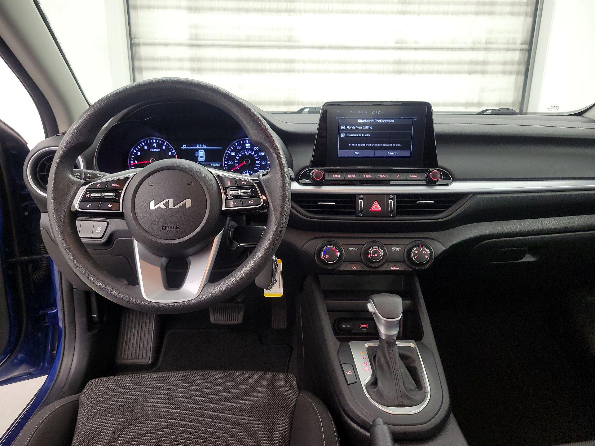 Thumbnail: 2023 Kia Forte - 9