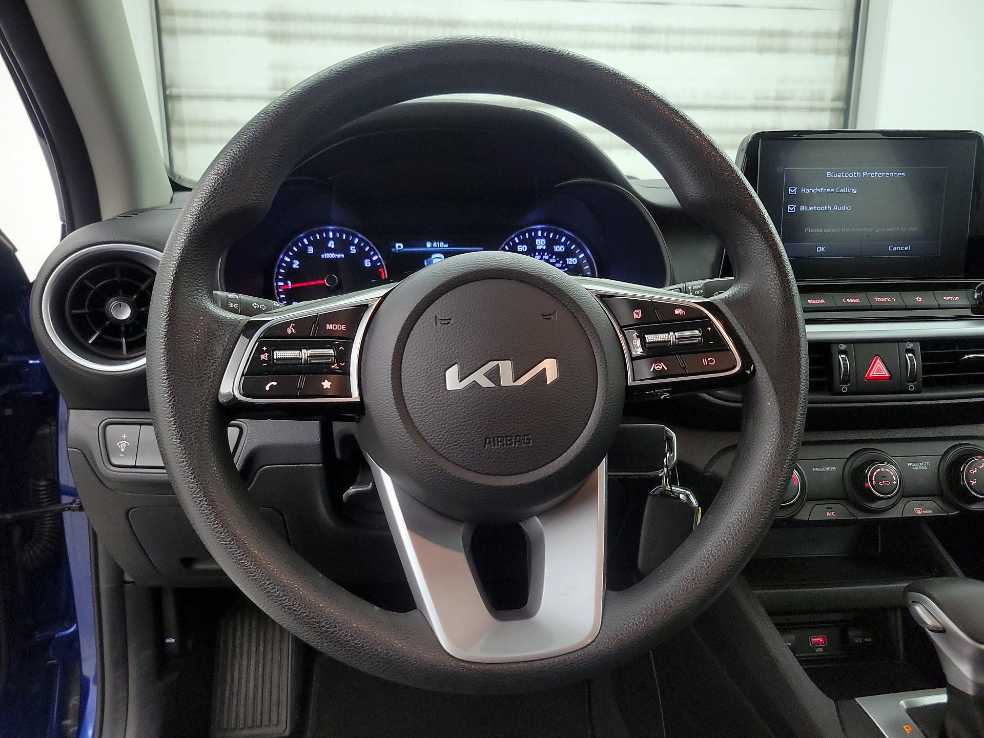 Thumbnail: 2023 Kia Forte - 10