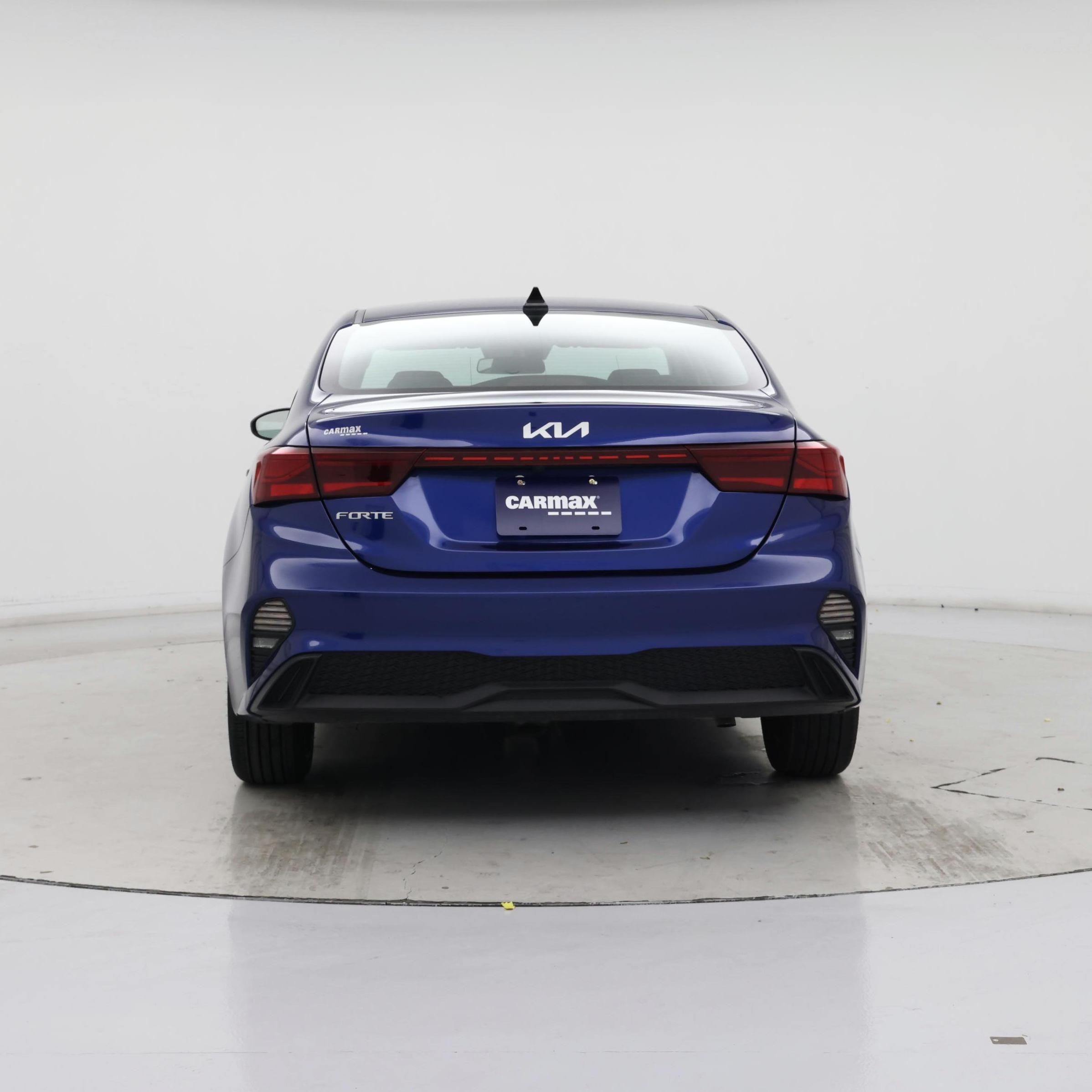 Thumbnail: 2023 Kia Forte - 6