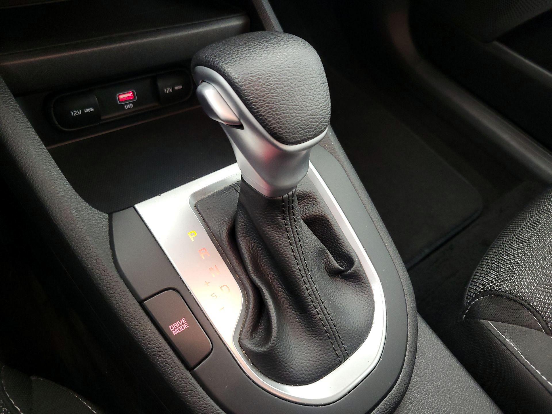 Thumbnail: 2023 Kia Forte - 17