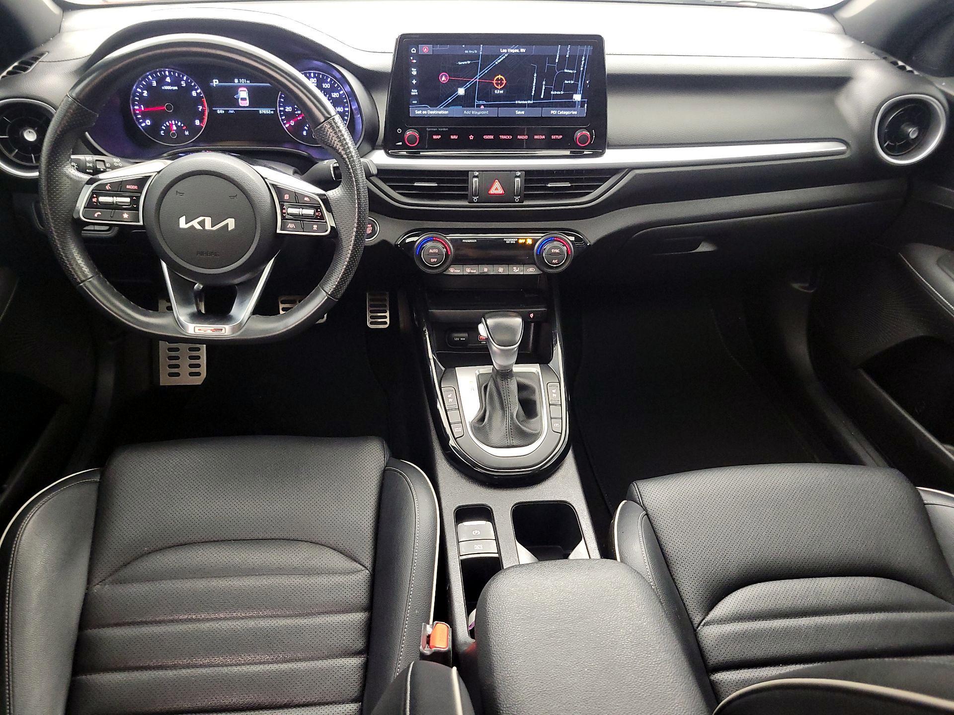 Thumbnail: 2023 Kia Forte - 9