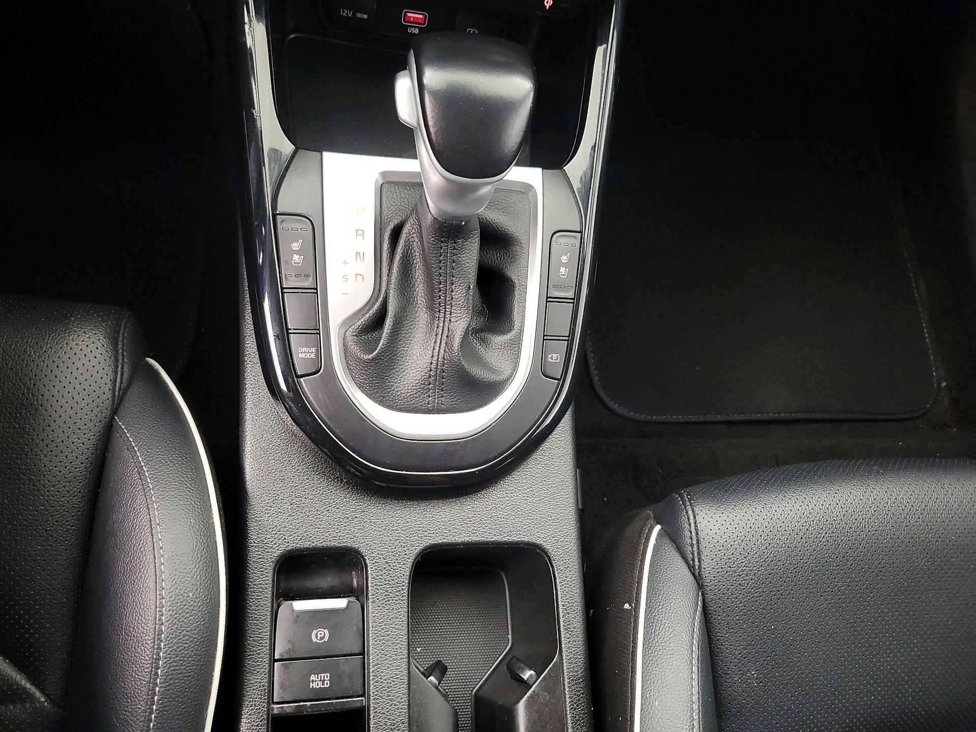 Thumbnail: 2023 Kia Forte - 18