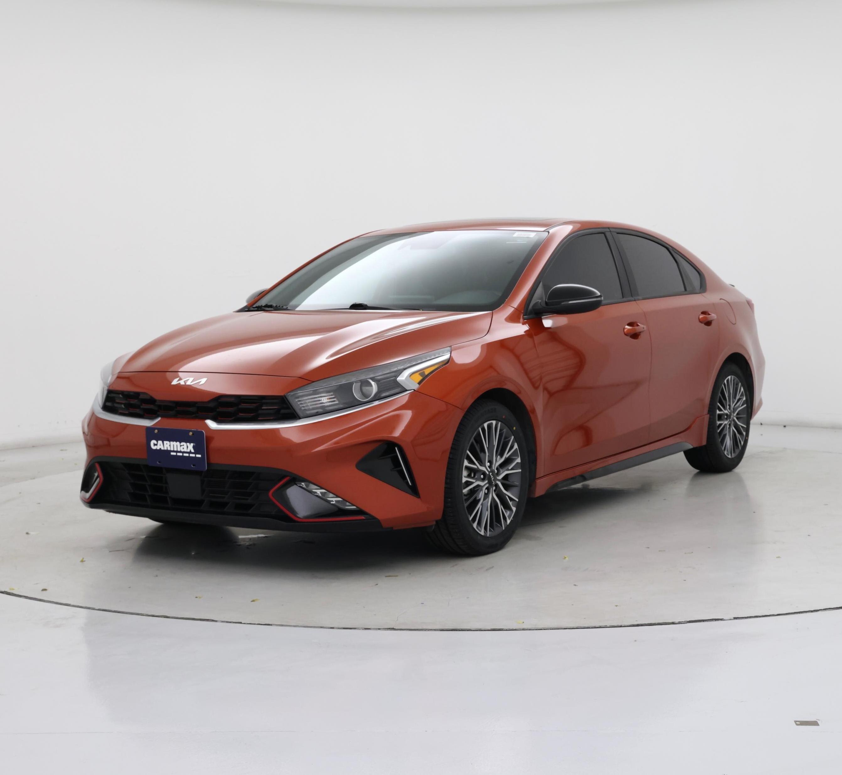 Thumbnail: 2023 Kia Forte - 4