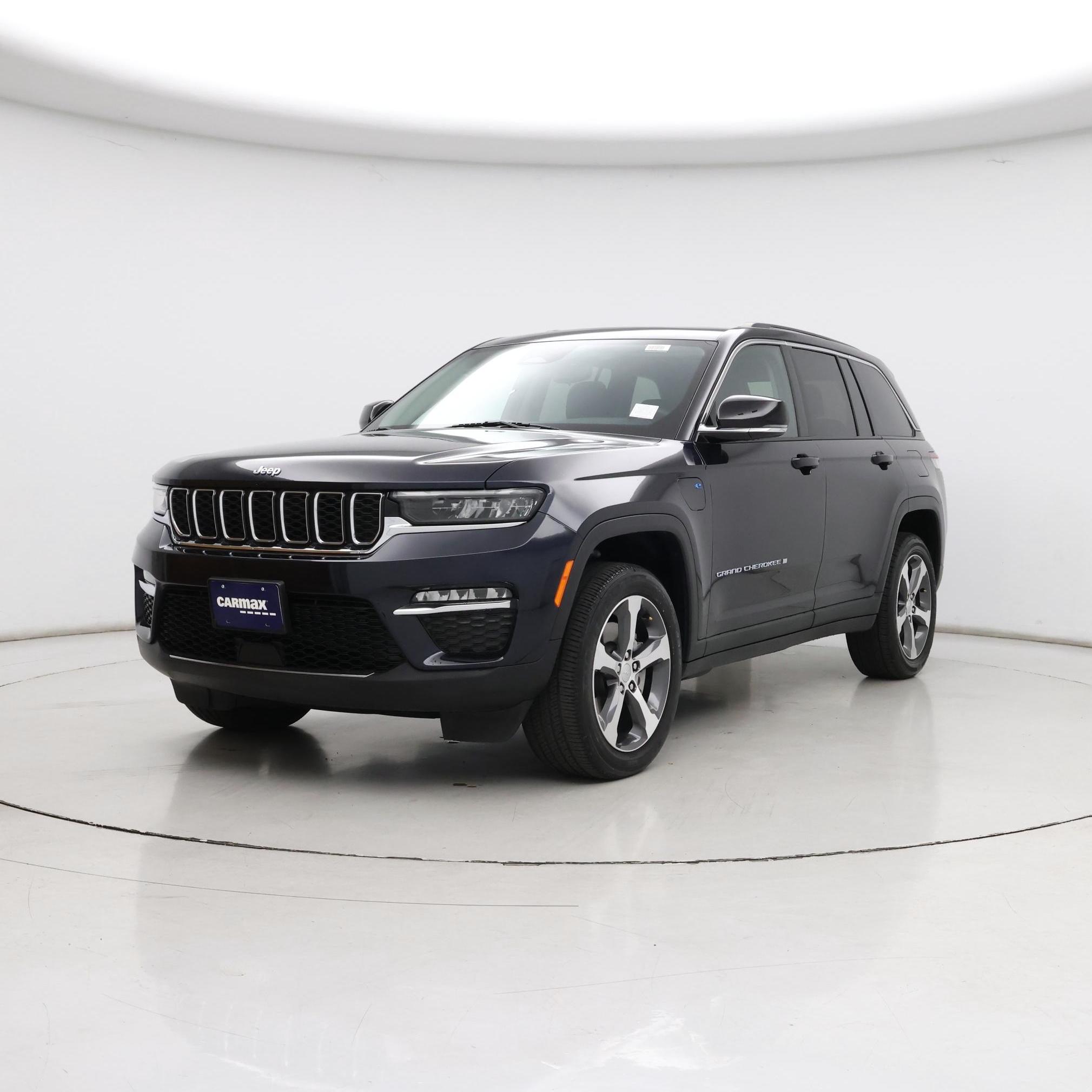 Thumbnail: 2023 Jeep Grand Cherokee - 4