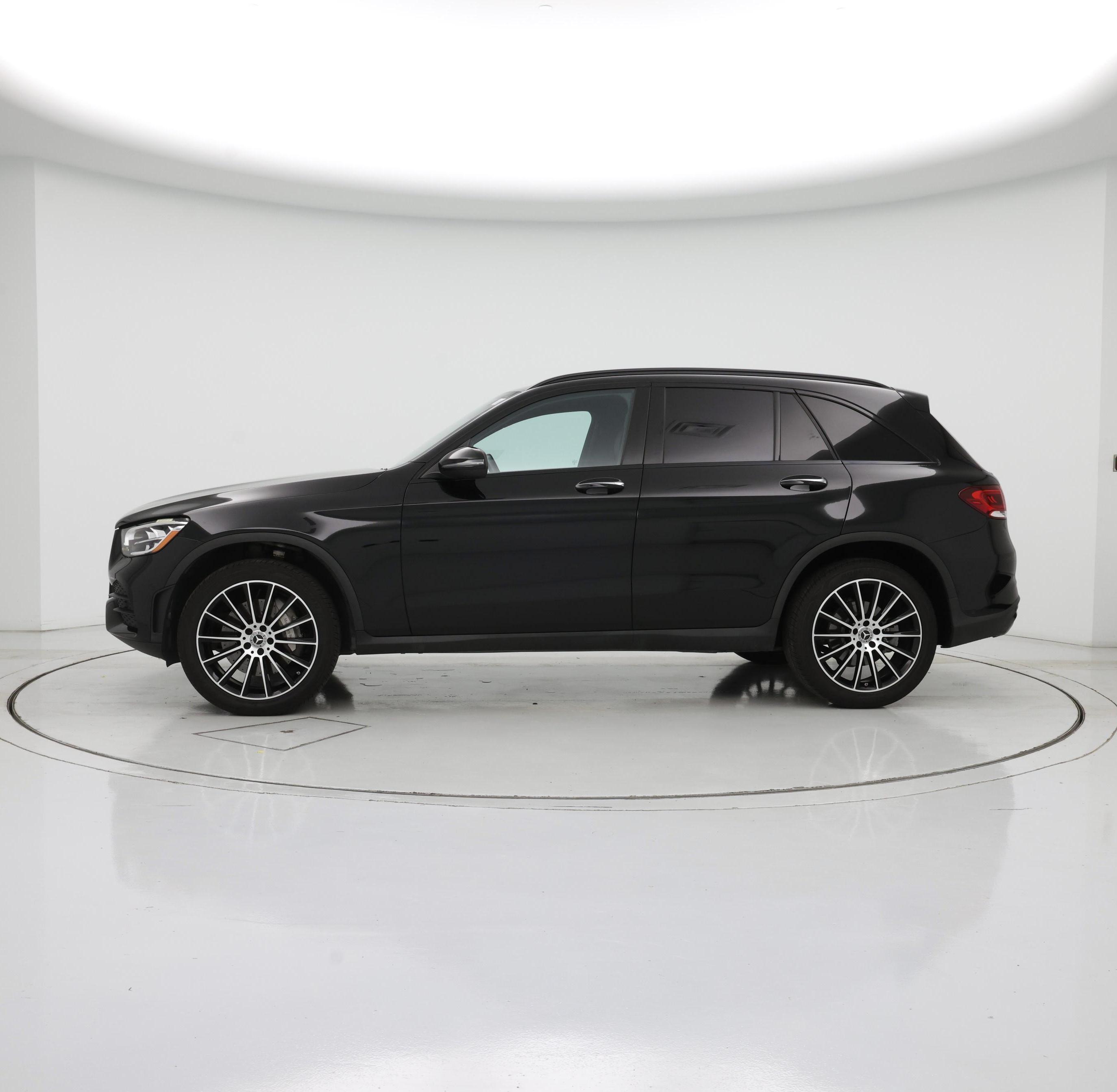 Thumbnail: 2022 Mercedes-Benz GLC - 3