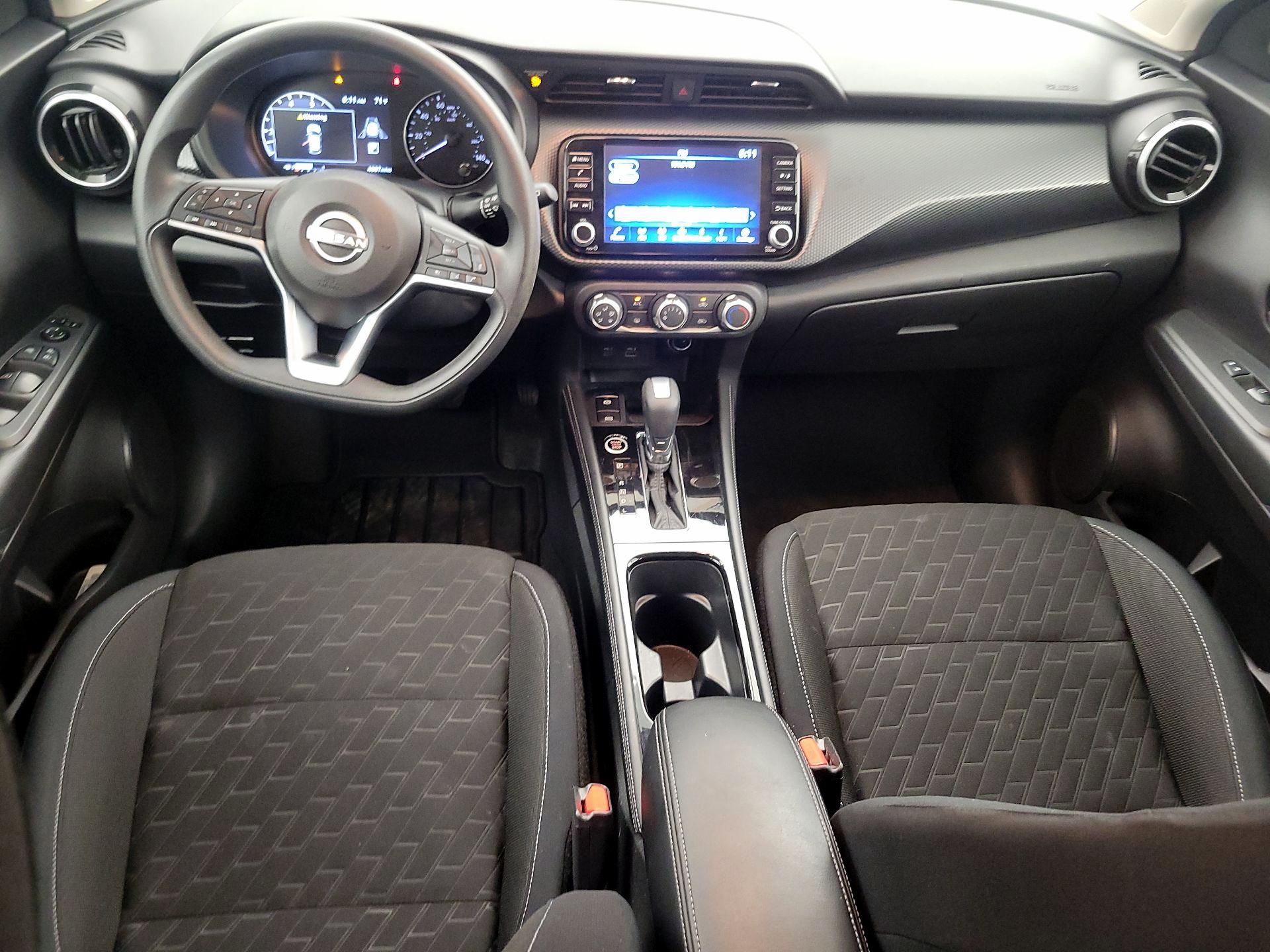 Thumbnail: 2023 Nissan Kicks - 9