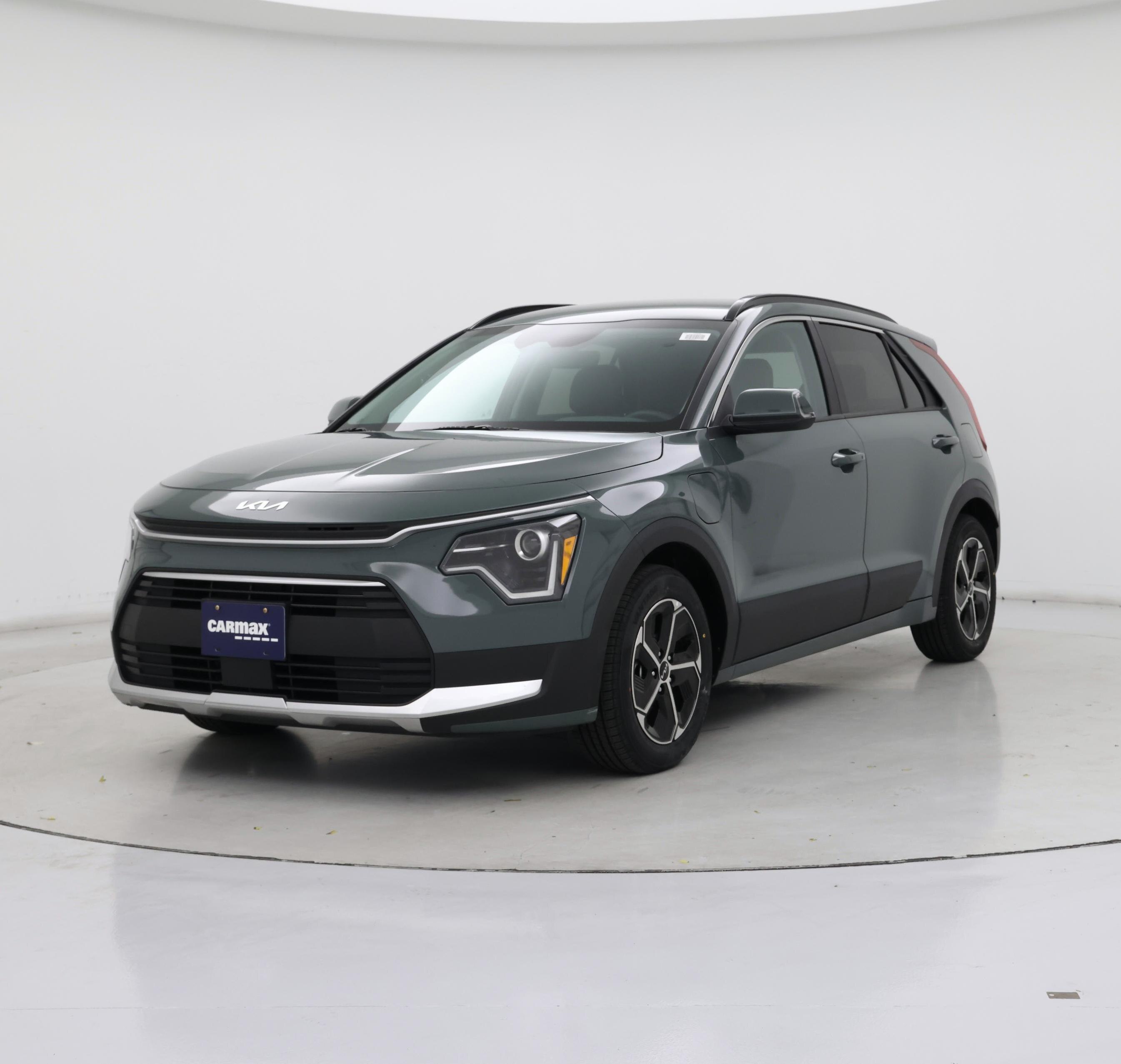 Thumbnail: 2023 Kia Niro - 4
