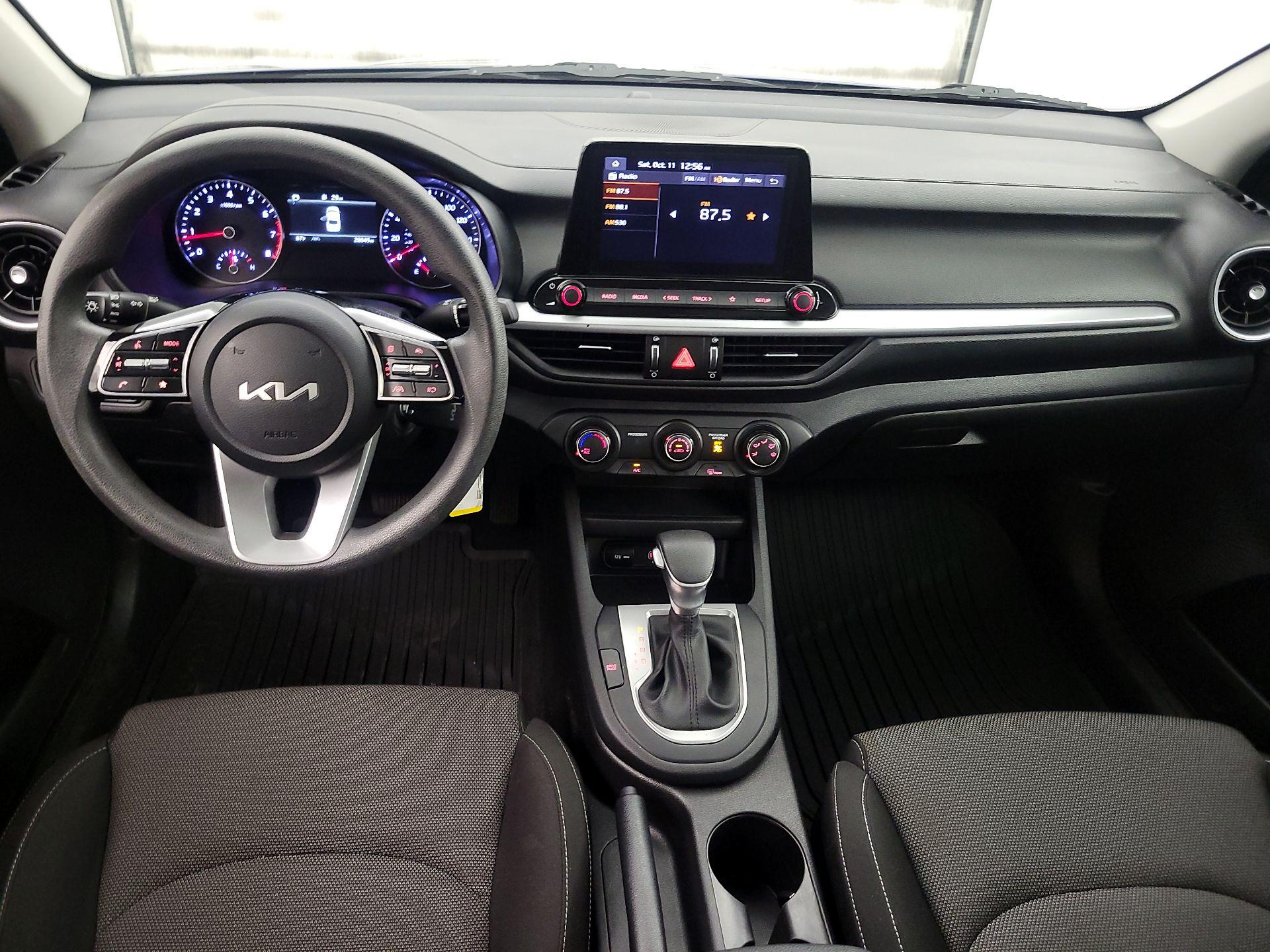 Thumbnail: 2023 Kia Forte - 9