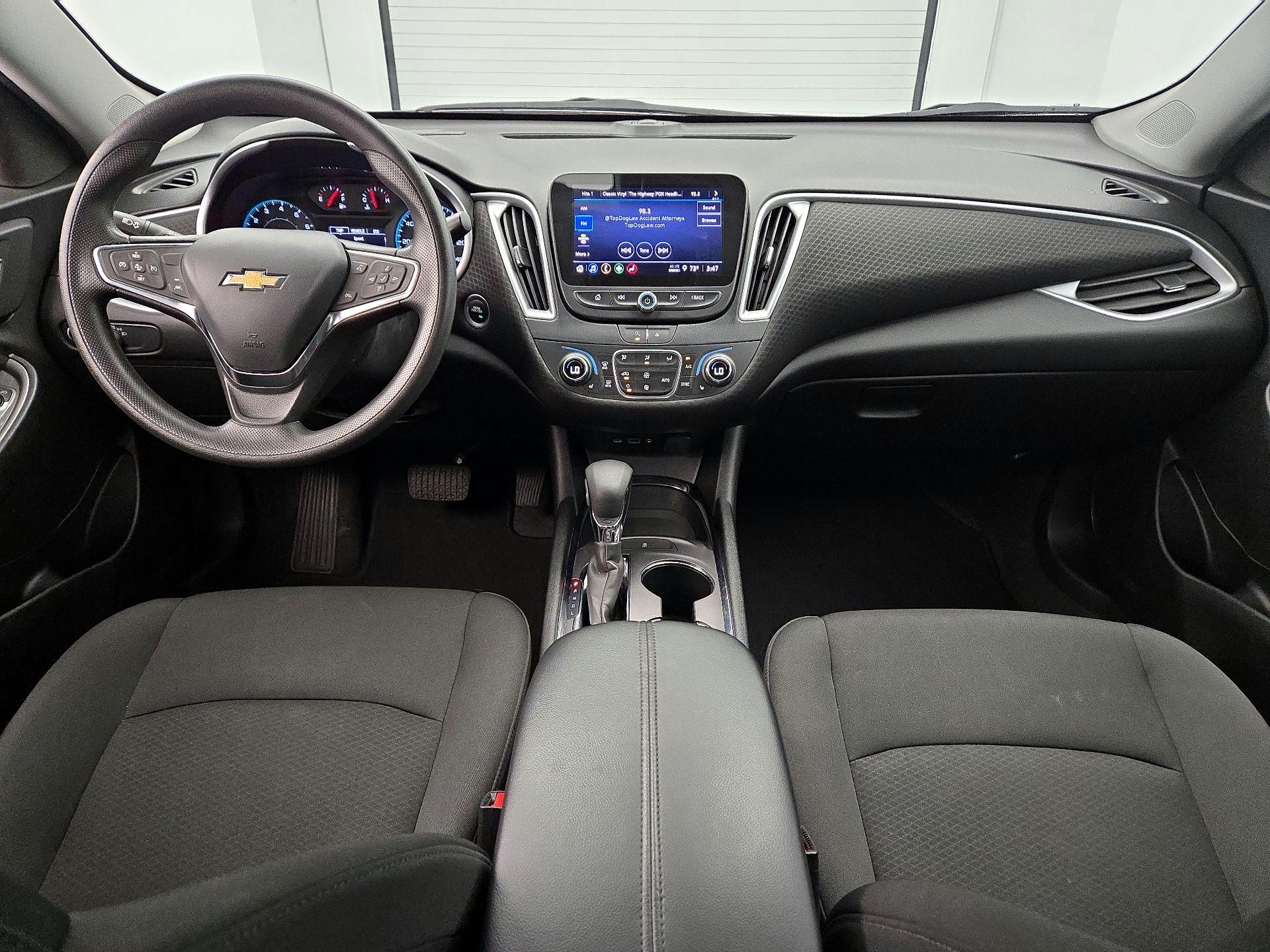 Thumbnail: 2023 Chevrolet Malibu - 9