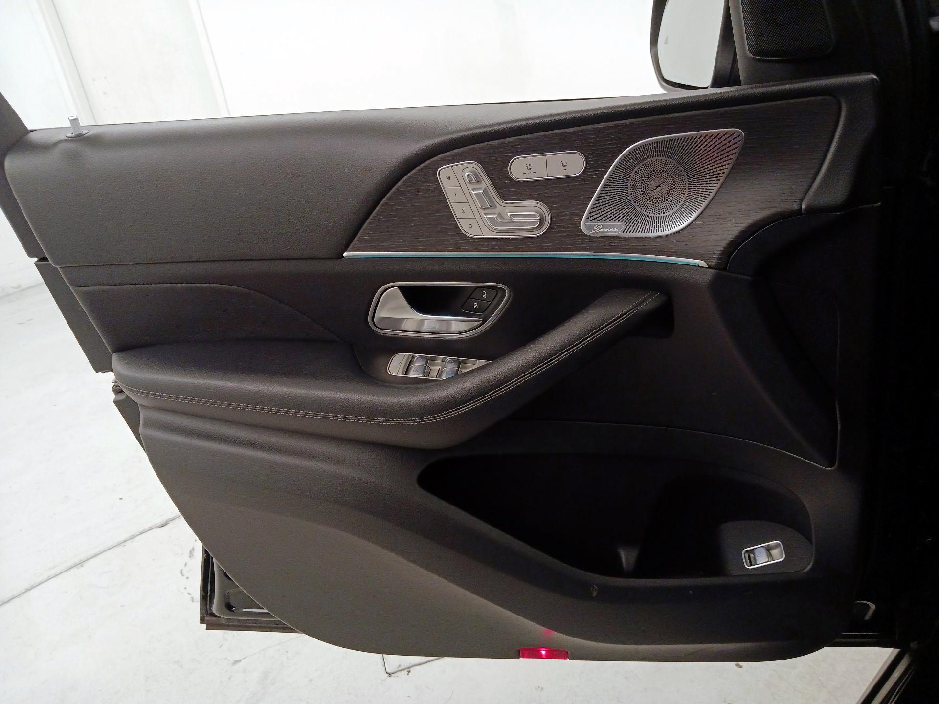 Thumbnail: 2020 Mercedes-Benz GLE - 12