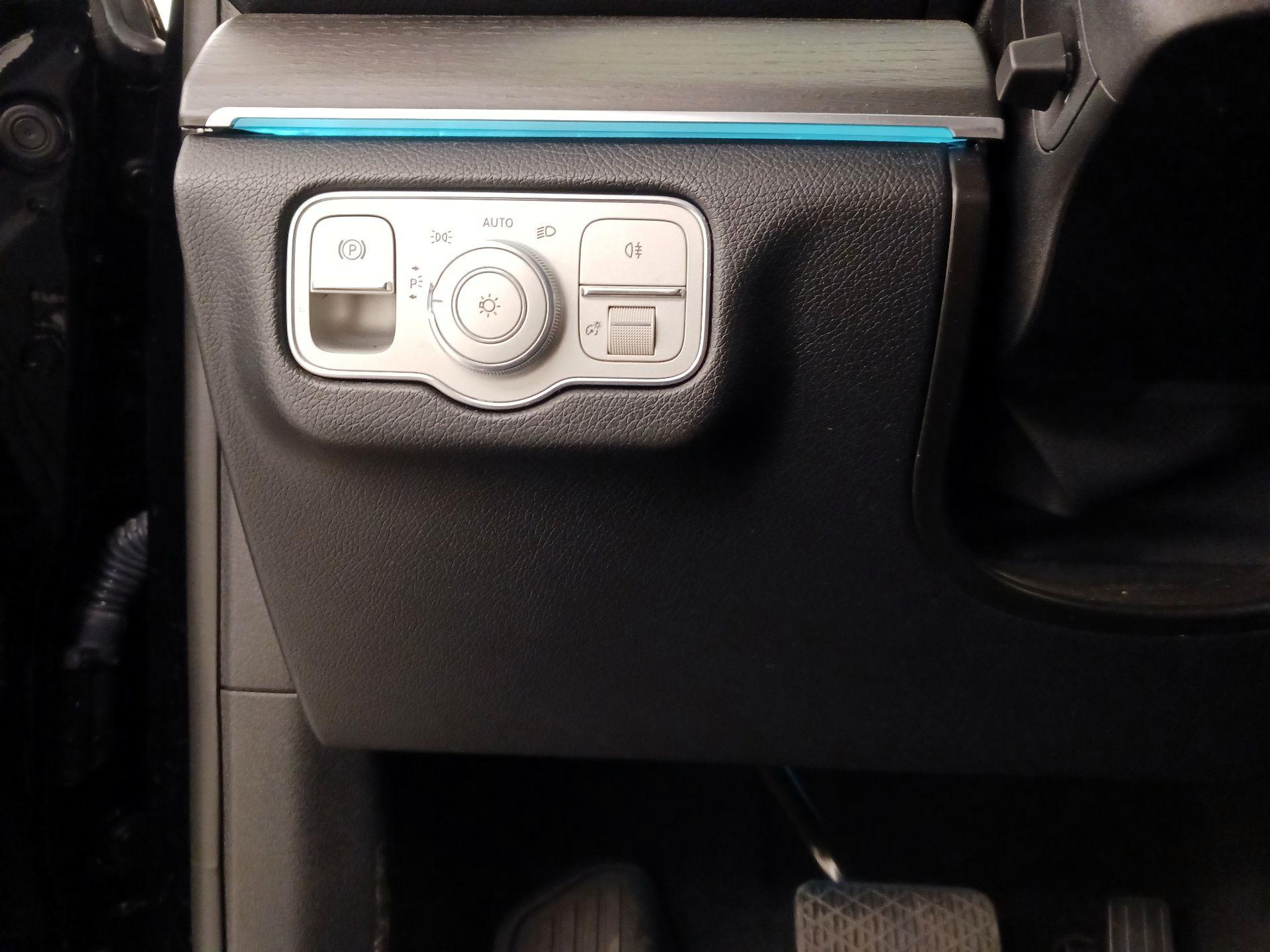 Thumbnail: 2020 Mercedes-Benz GLE - 13