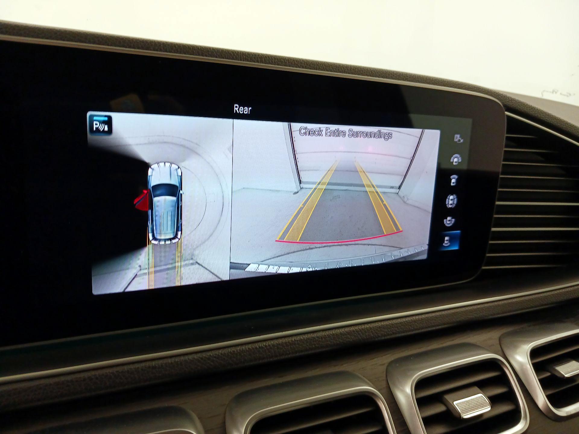 Thumbnail: 2020 Mercedes-Benz GLE - 15