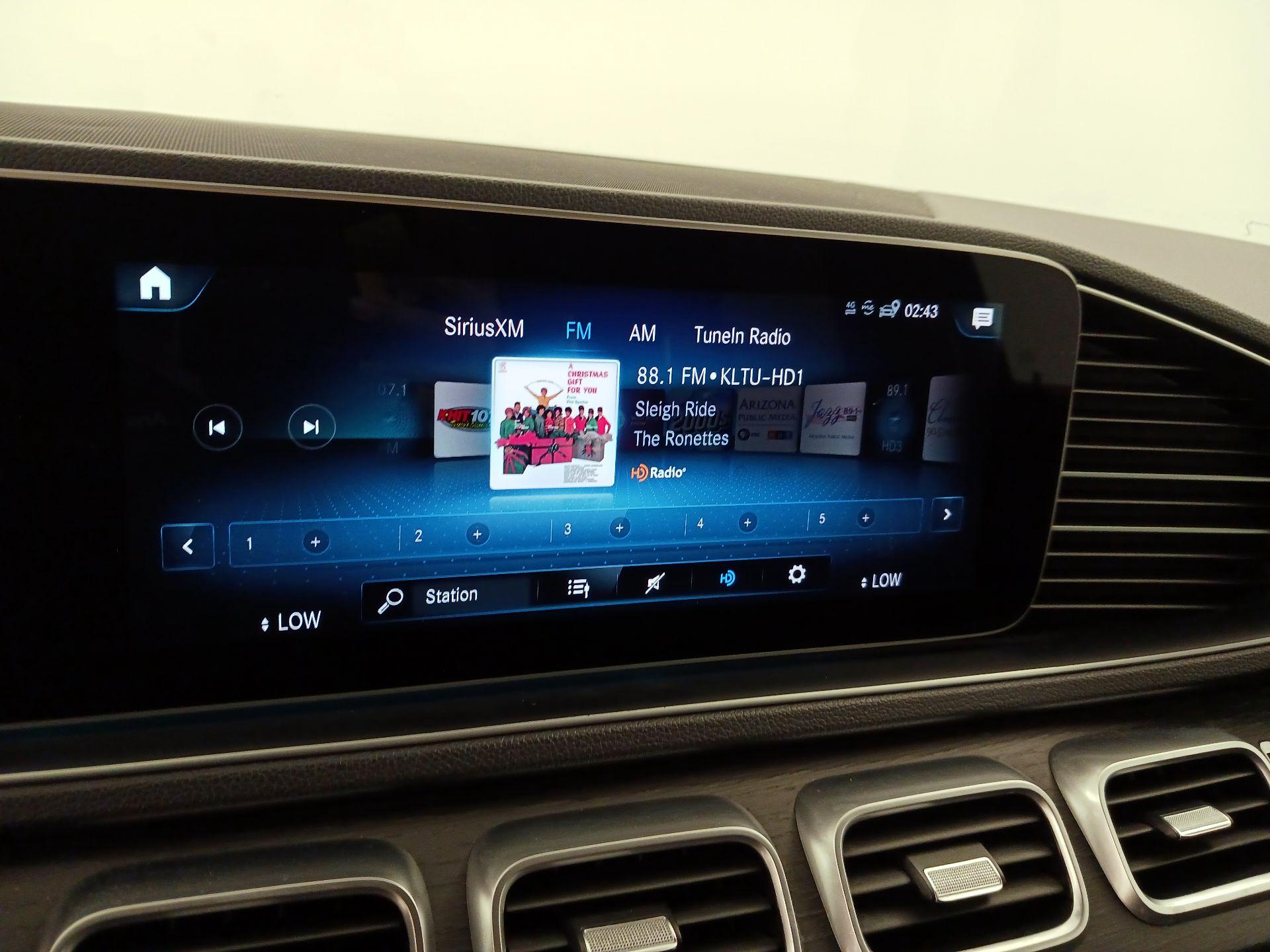 Thumbnail: 2020 Mercedes-Benz GLE - 16