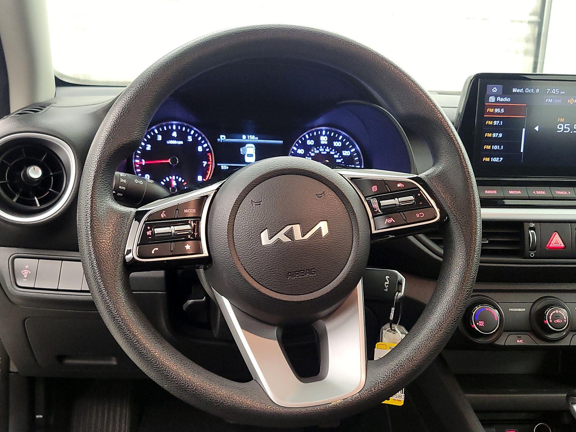 Thumbnail: 2023 Kia Forte - 10
