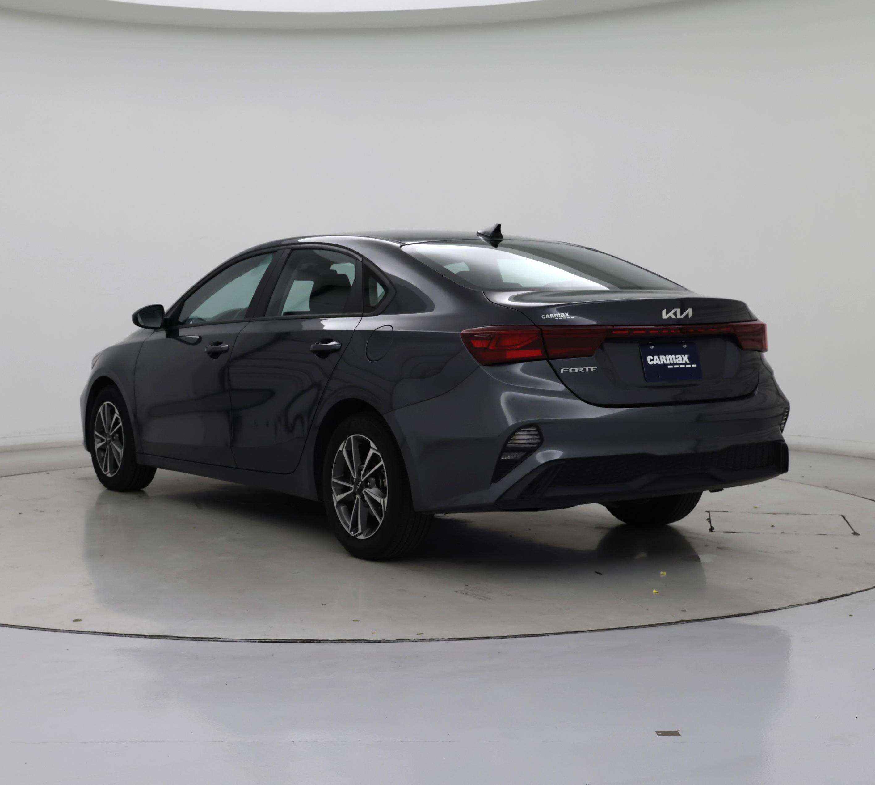 Thumbnail: 2023 Kia Forte - 2