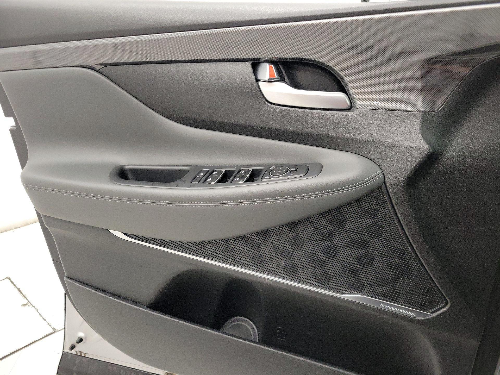 Thumbnail: 2023 Hyundai Santa Fe - 12