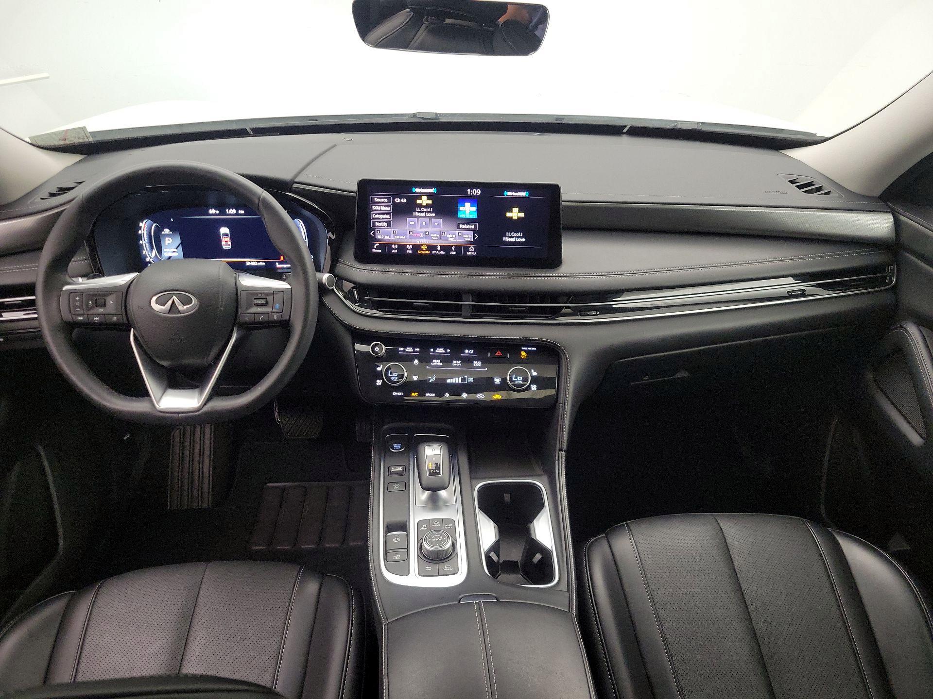 Thumbnail: 2023 INFINITI QX60 - 9