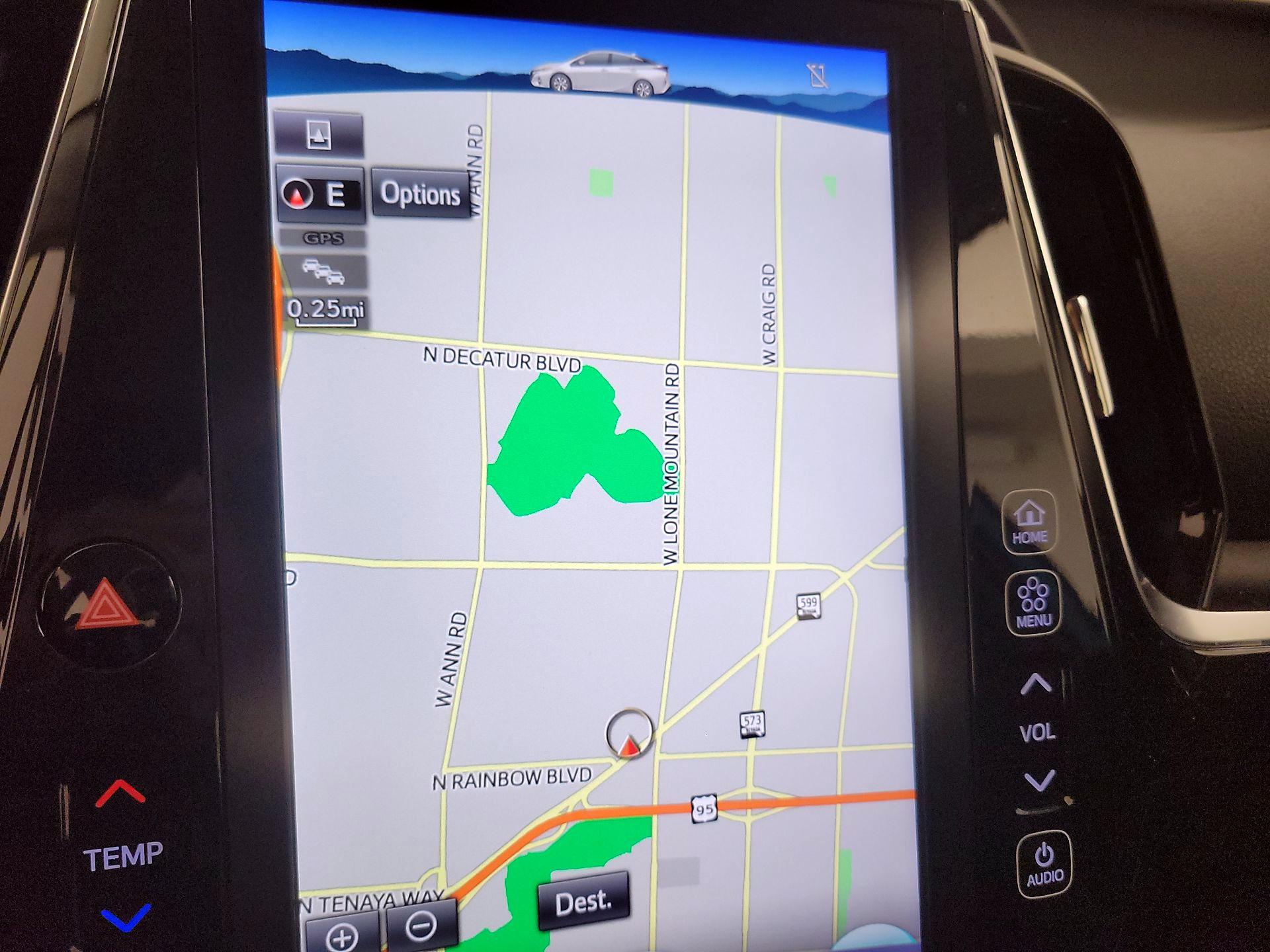 Thumbnail: 2022 Toyota Prius Prime - 14