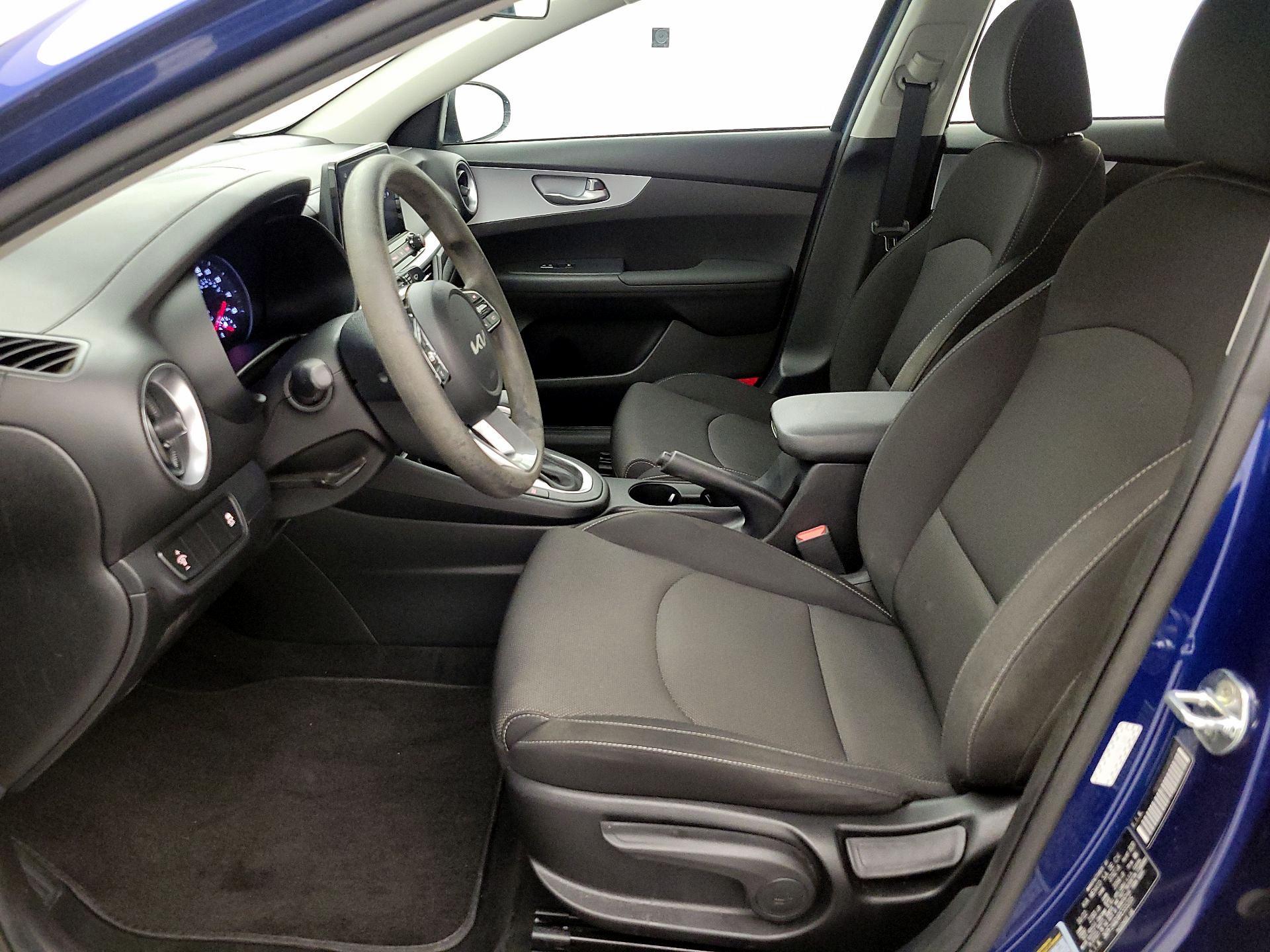 Thumbnail: 2023 Kia Forte - 11