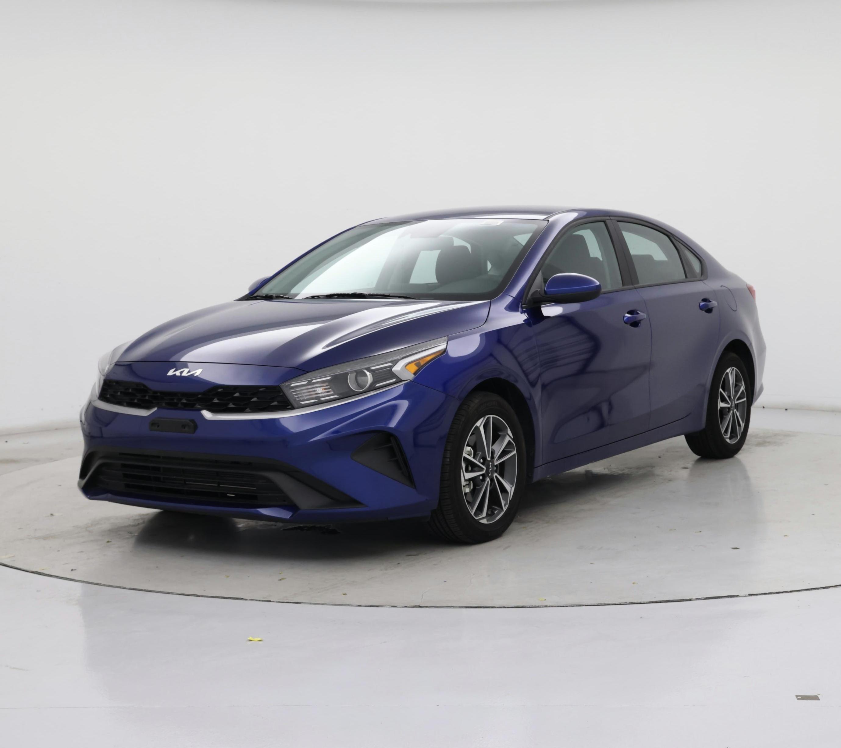 Thumbnail: 2023 Kia Forte - 4