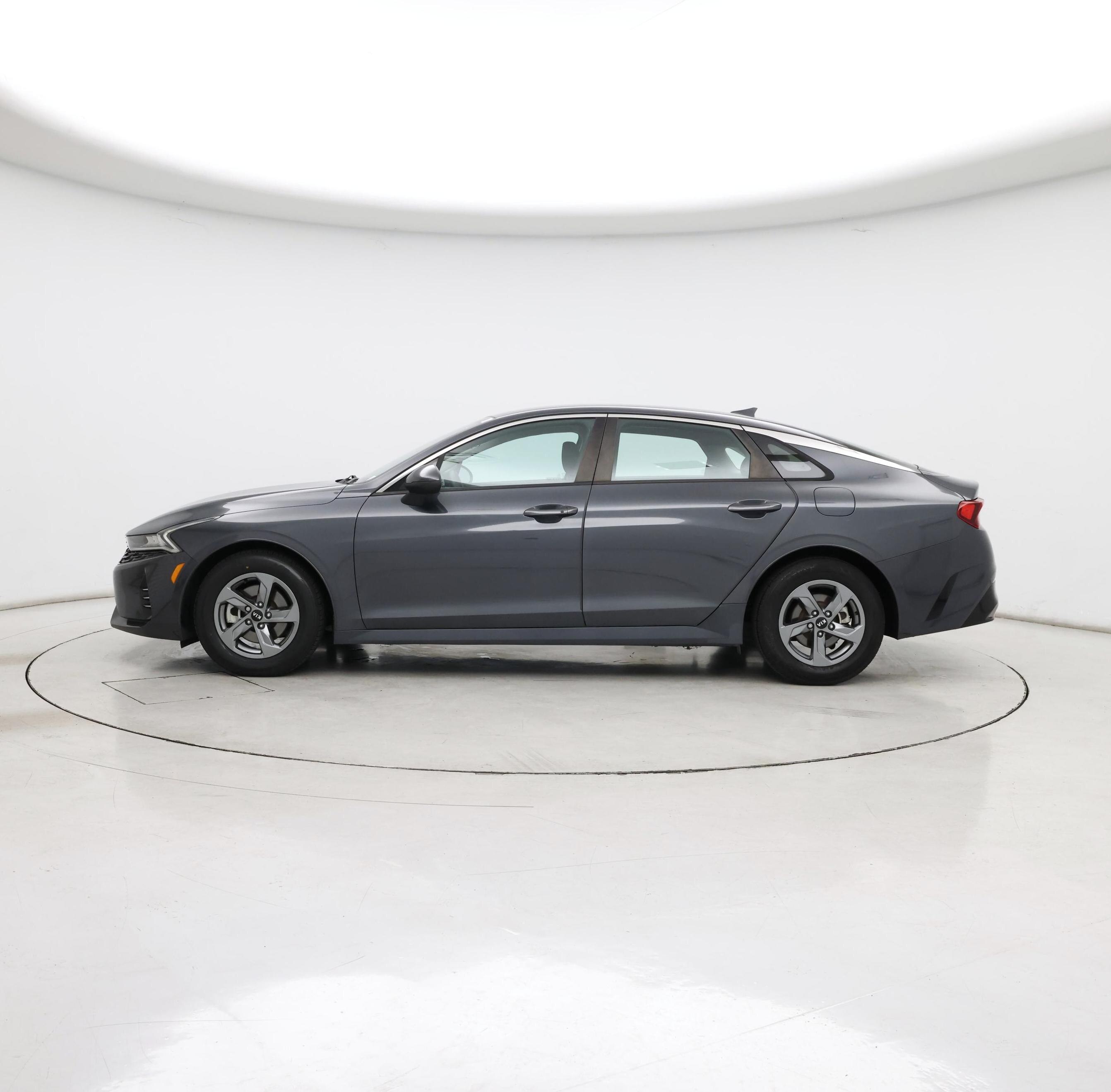 Thumbnail: 2021 Kia K5 - 3