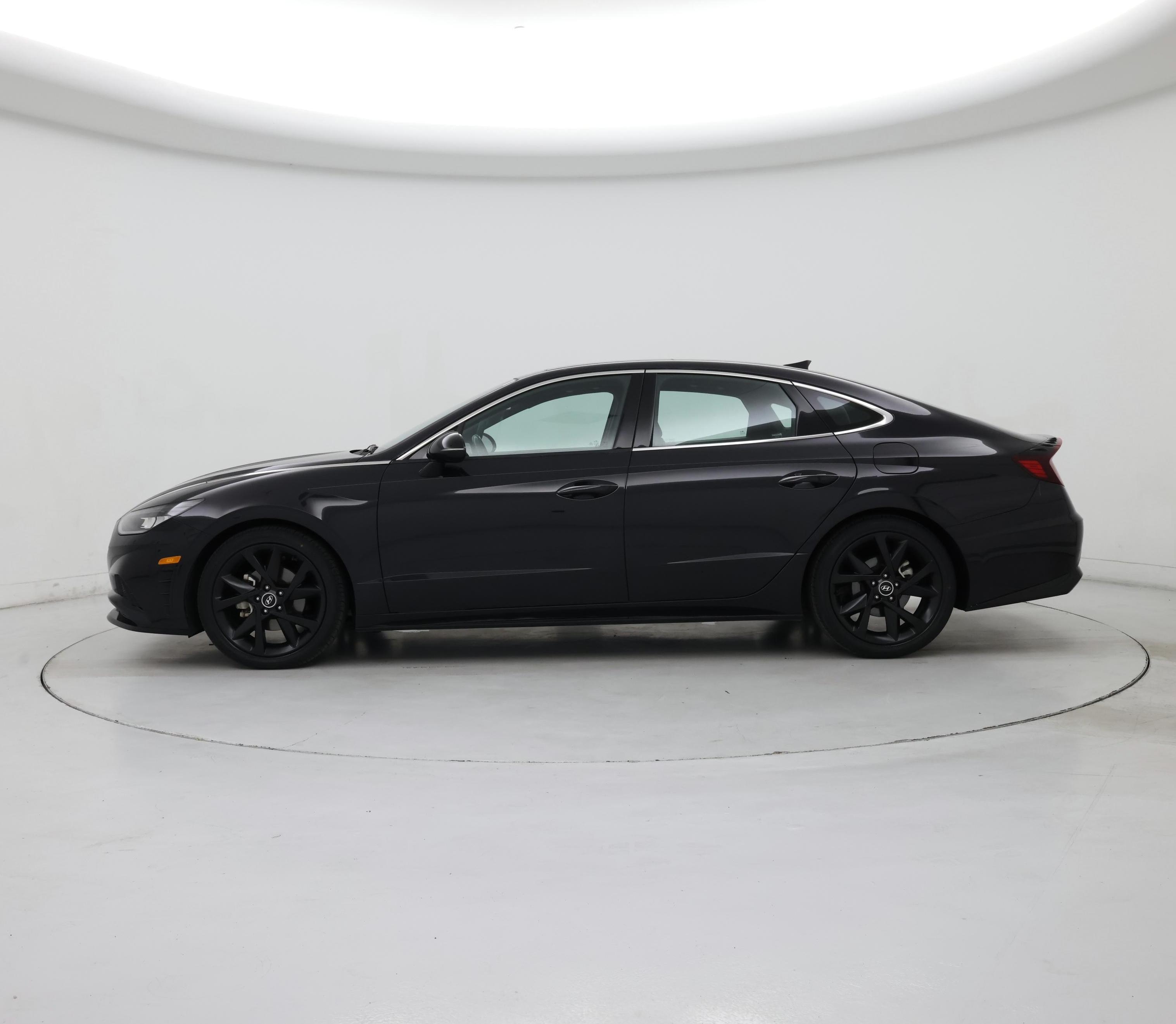 Thumbnail: 2023 Hyundai Sonata - 3