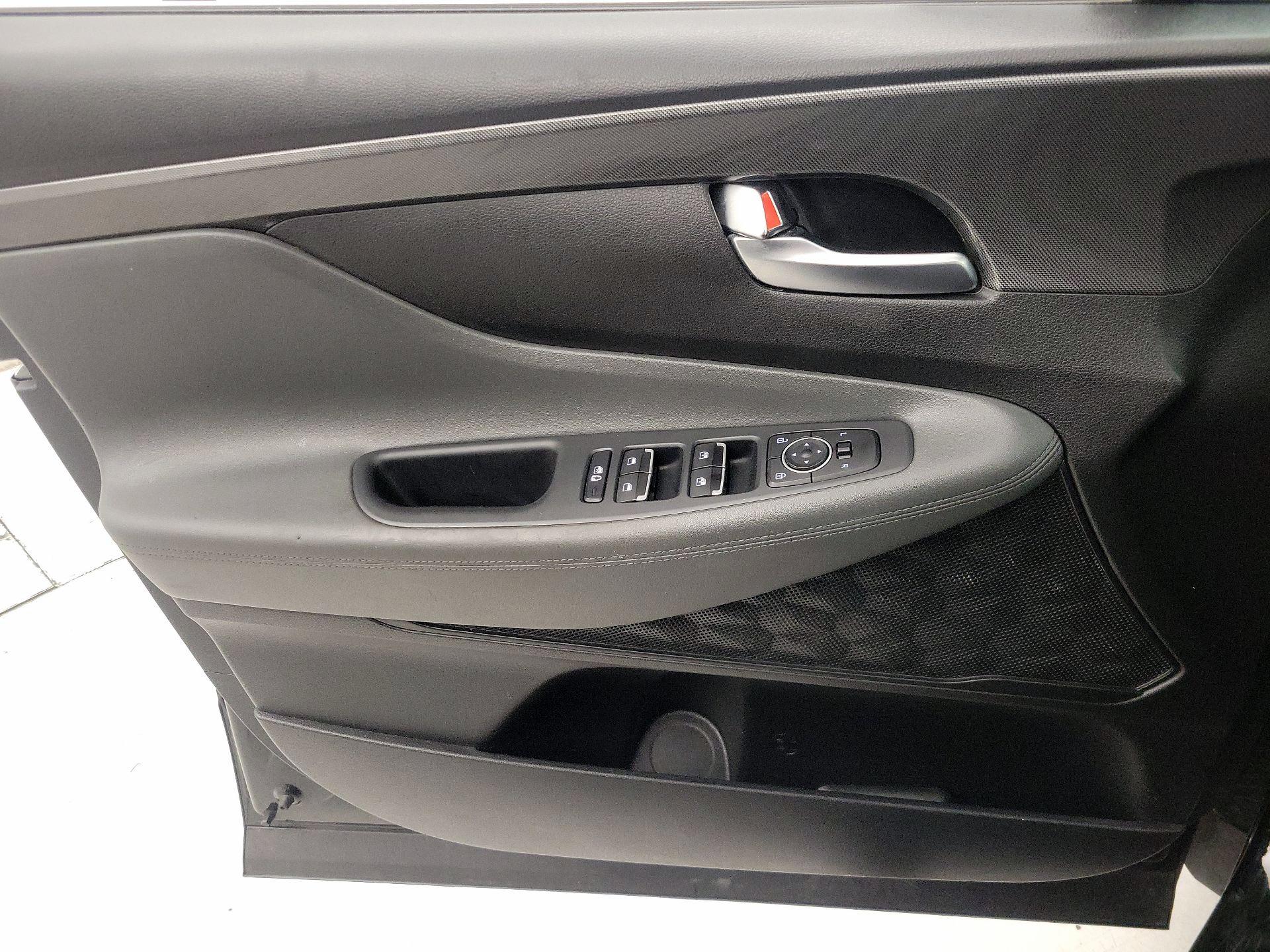 Thumbnail: 2023 Hyundai Santa Fe - 12