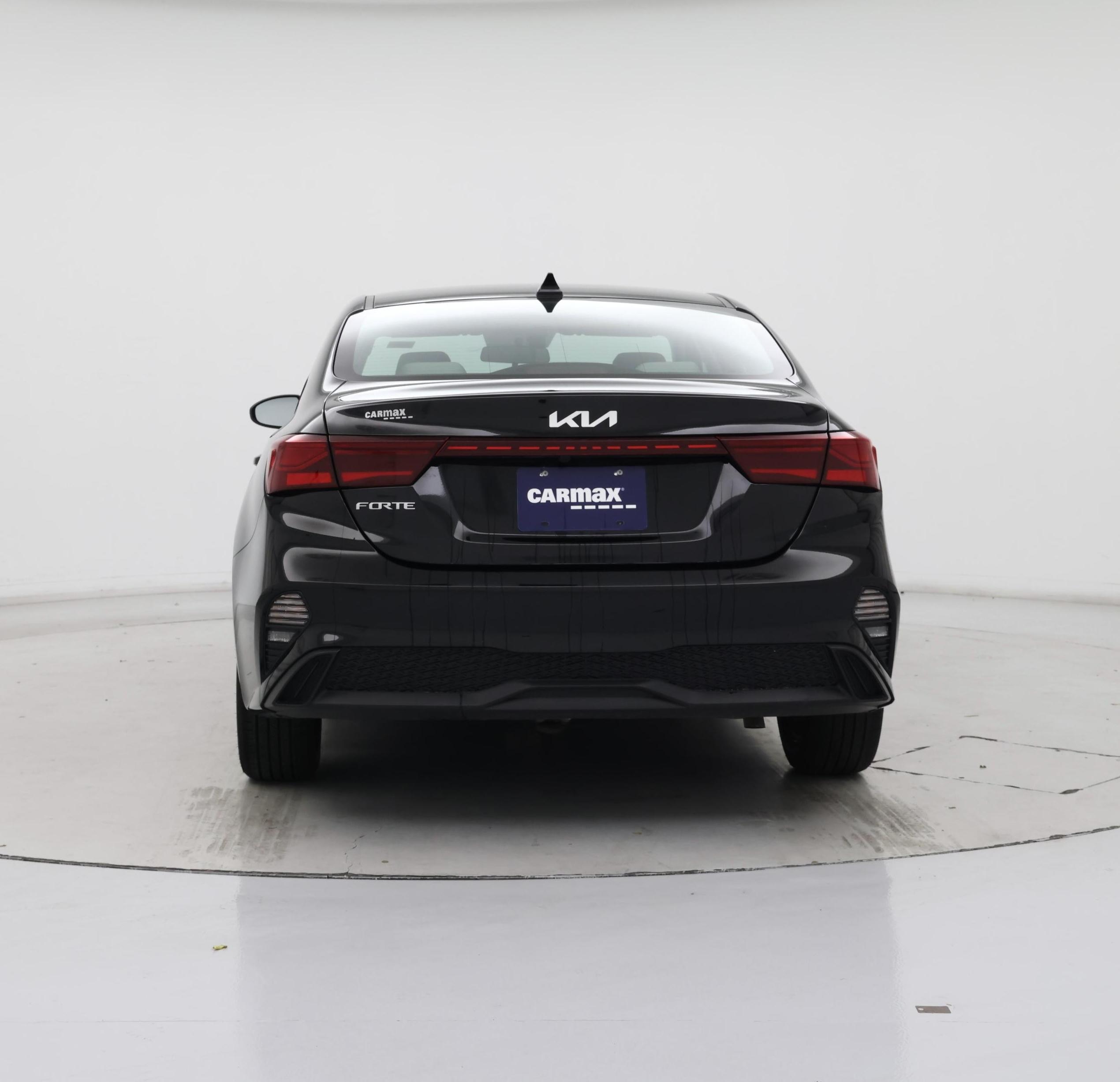 Thumbnail: 2023 Kia Forte - 6