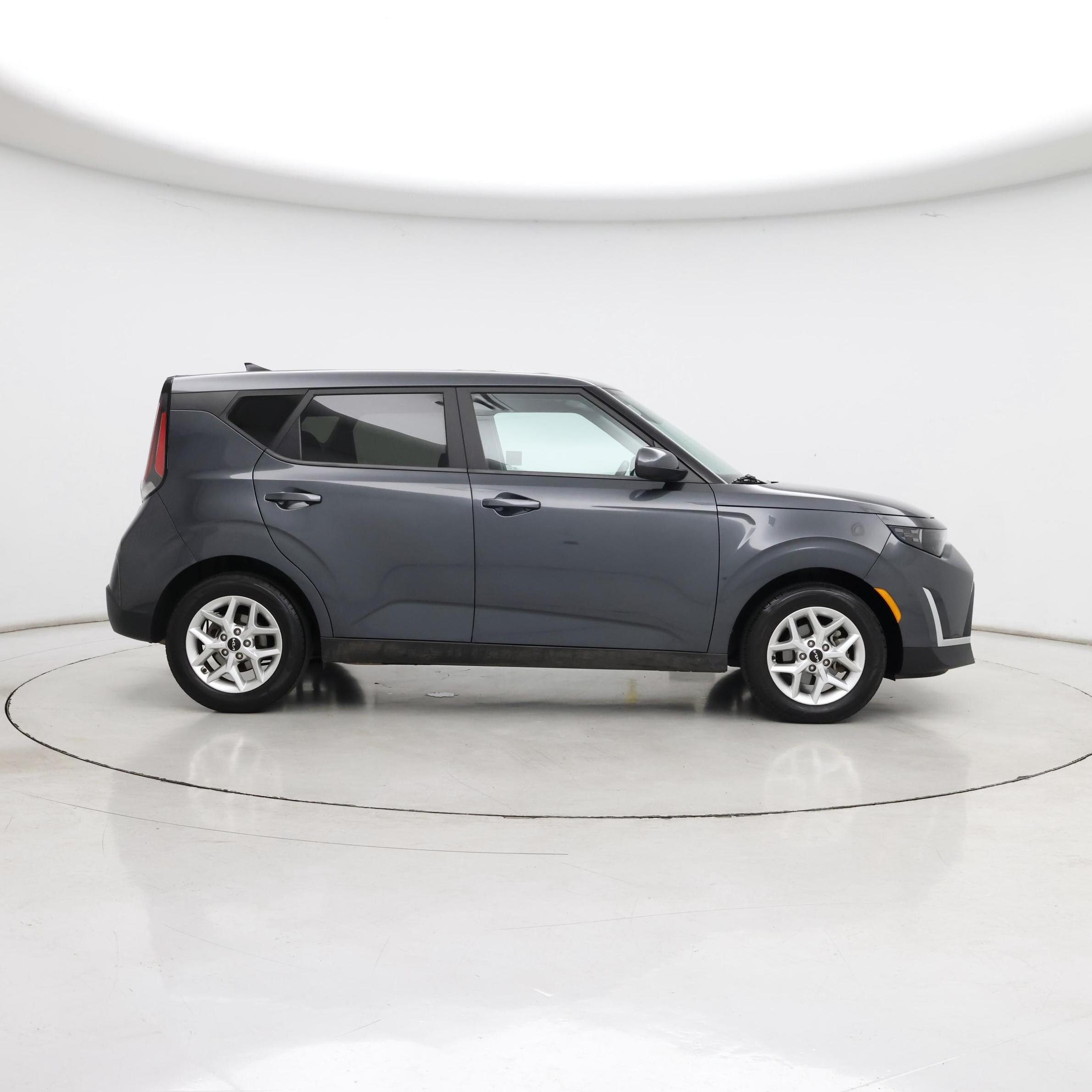 Thumbnail: 2023 Kia Soul - 7