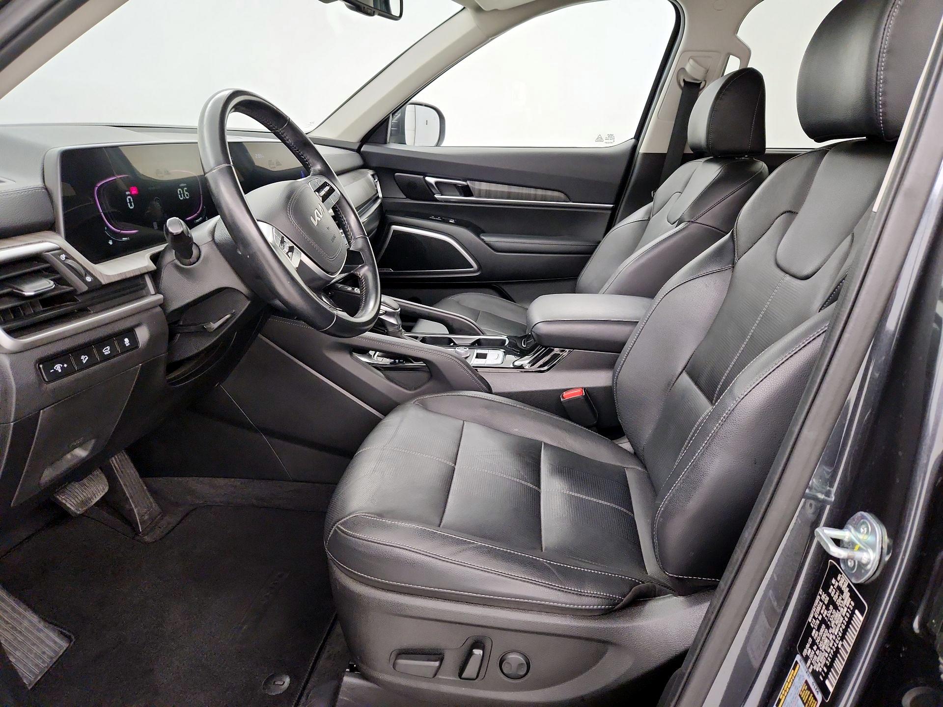 Thumbnail: 2023 Kia Telluride - 11