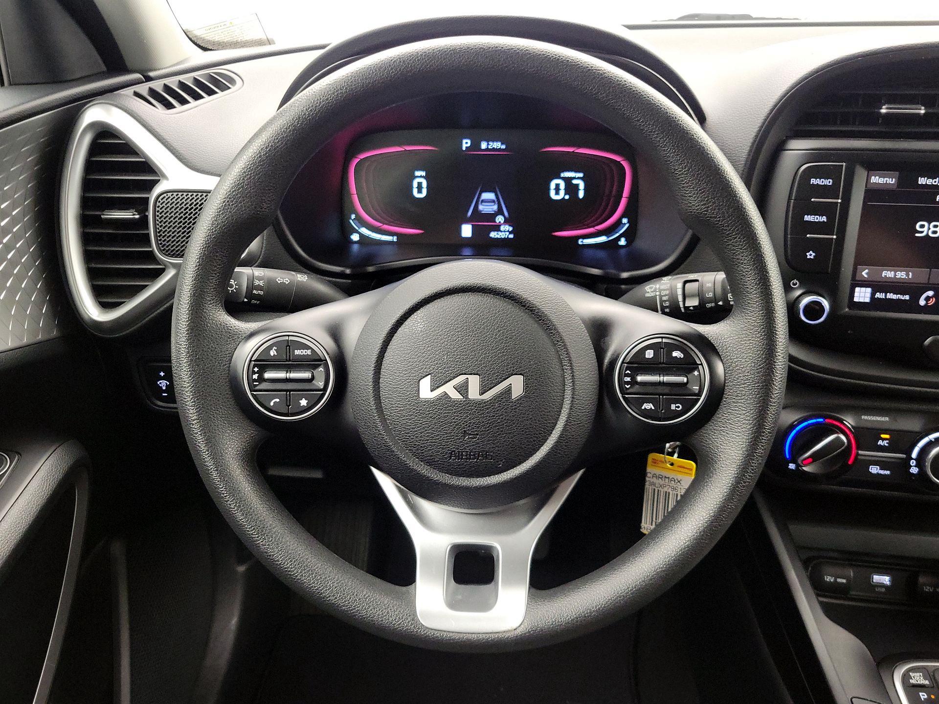 Thumbnail: 2023 Kia Soul - 10
