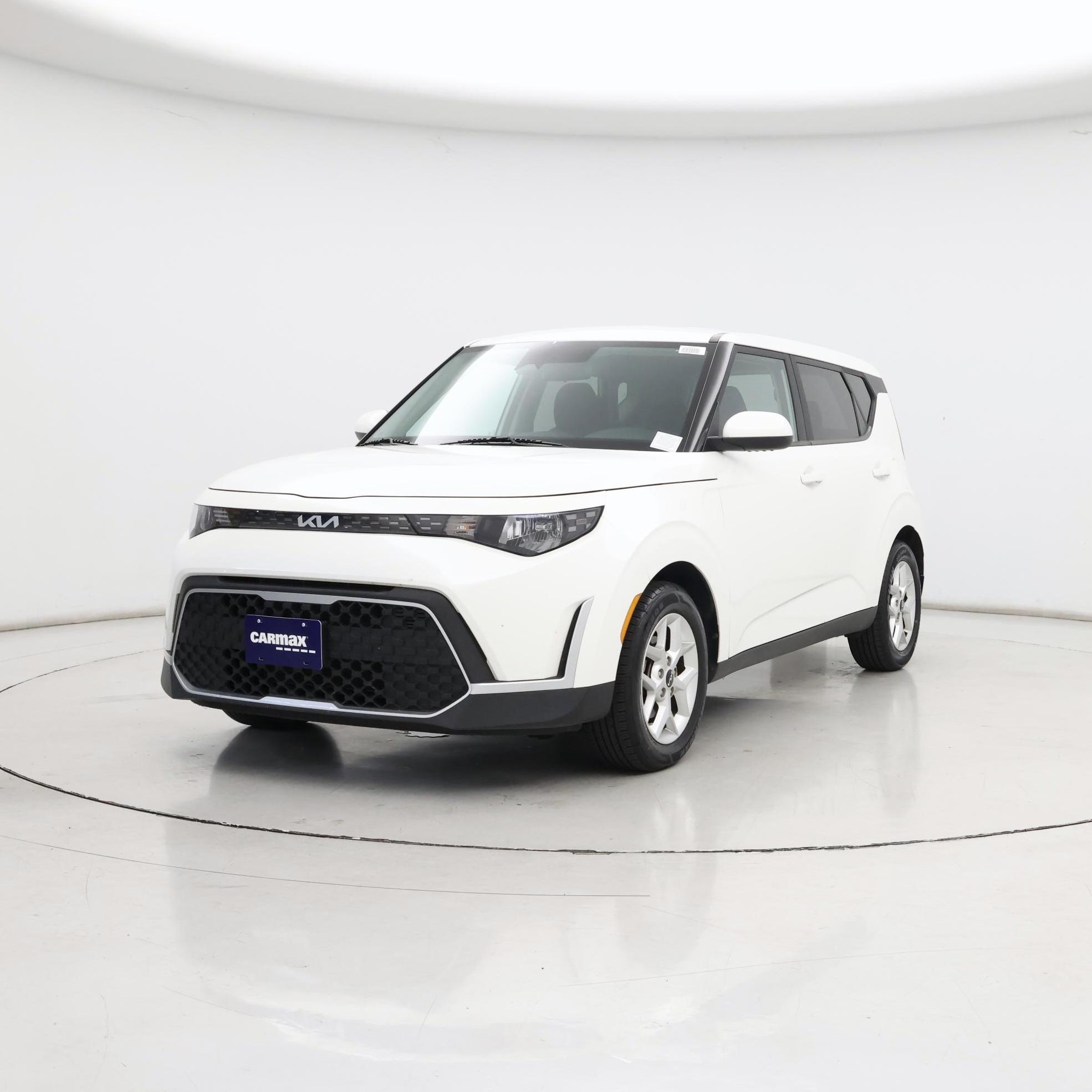 Thumbnail: 2023 Kia Soul - 4