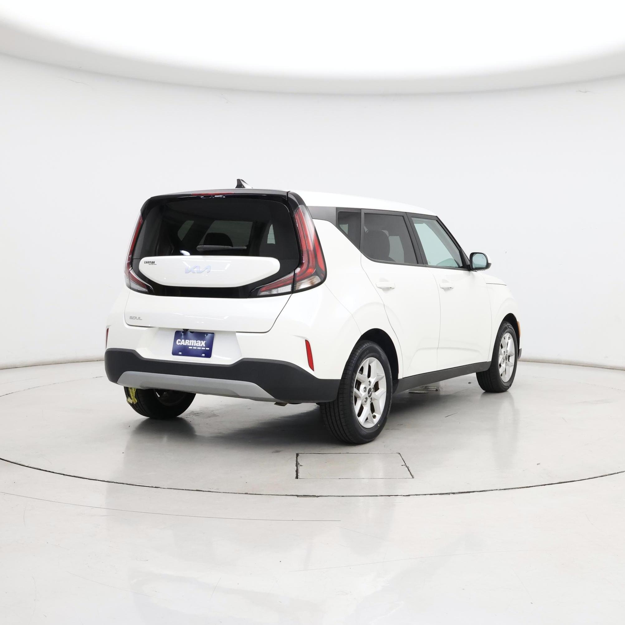 Thumbnail: 2023 Kia Soul - 8
