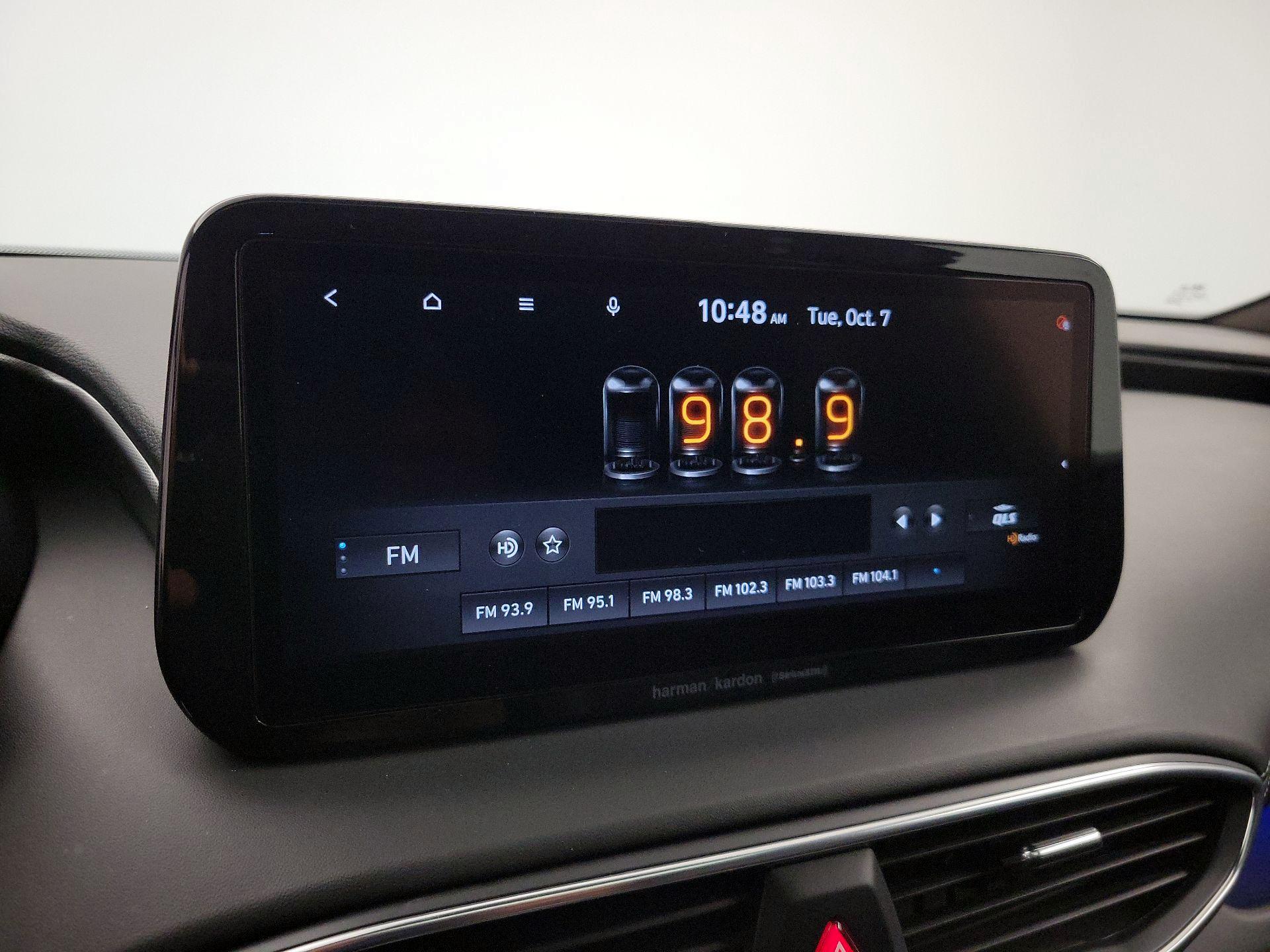 Thumbnail: 2022 Hyundai Santa Fe - 16