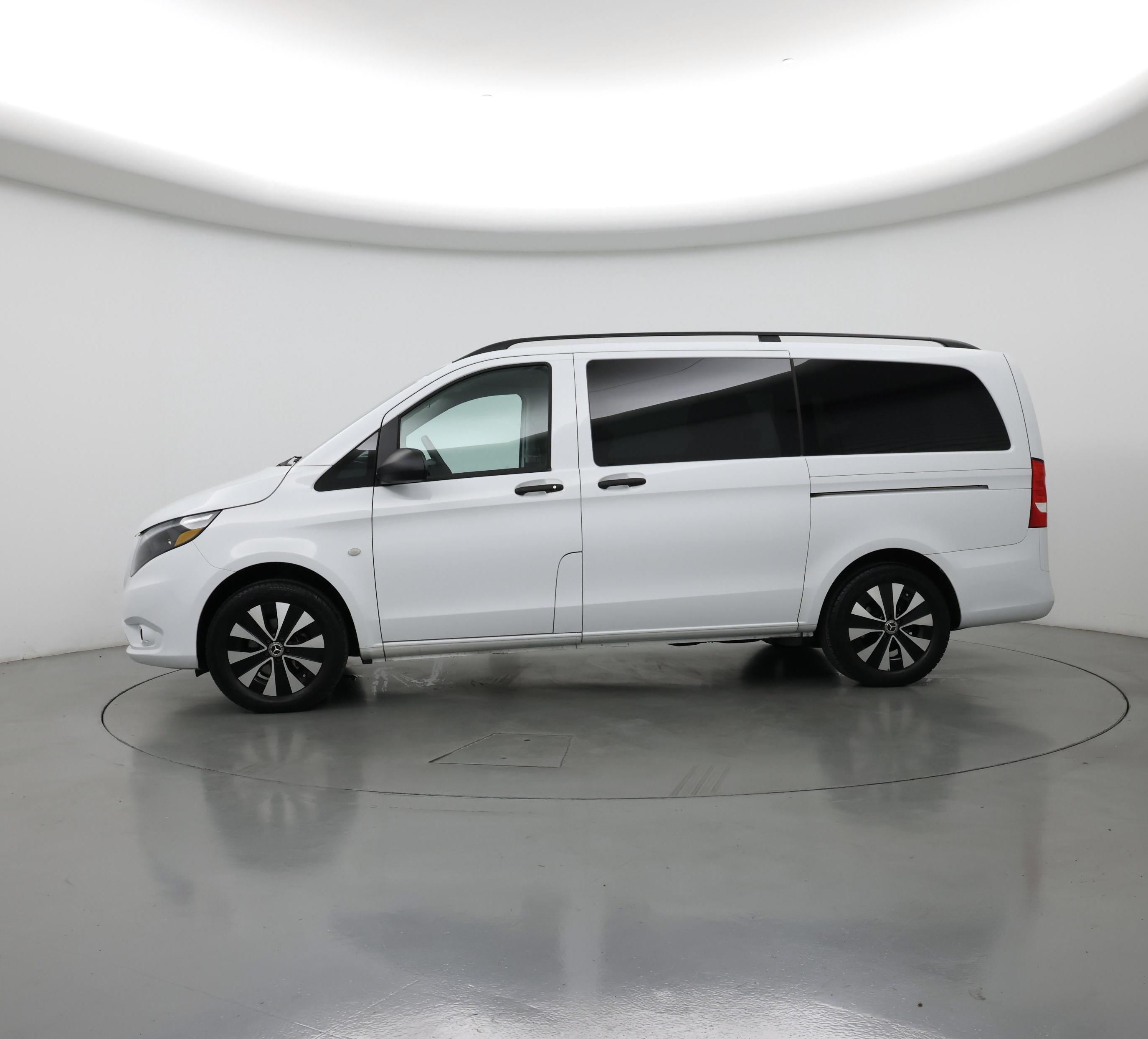 Thumbnail: 2023 Mercedes-Benz Metris - 3