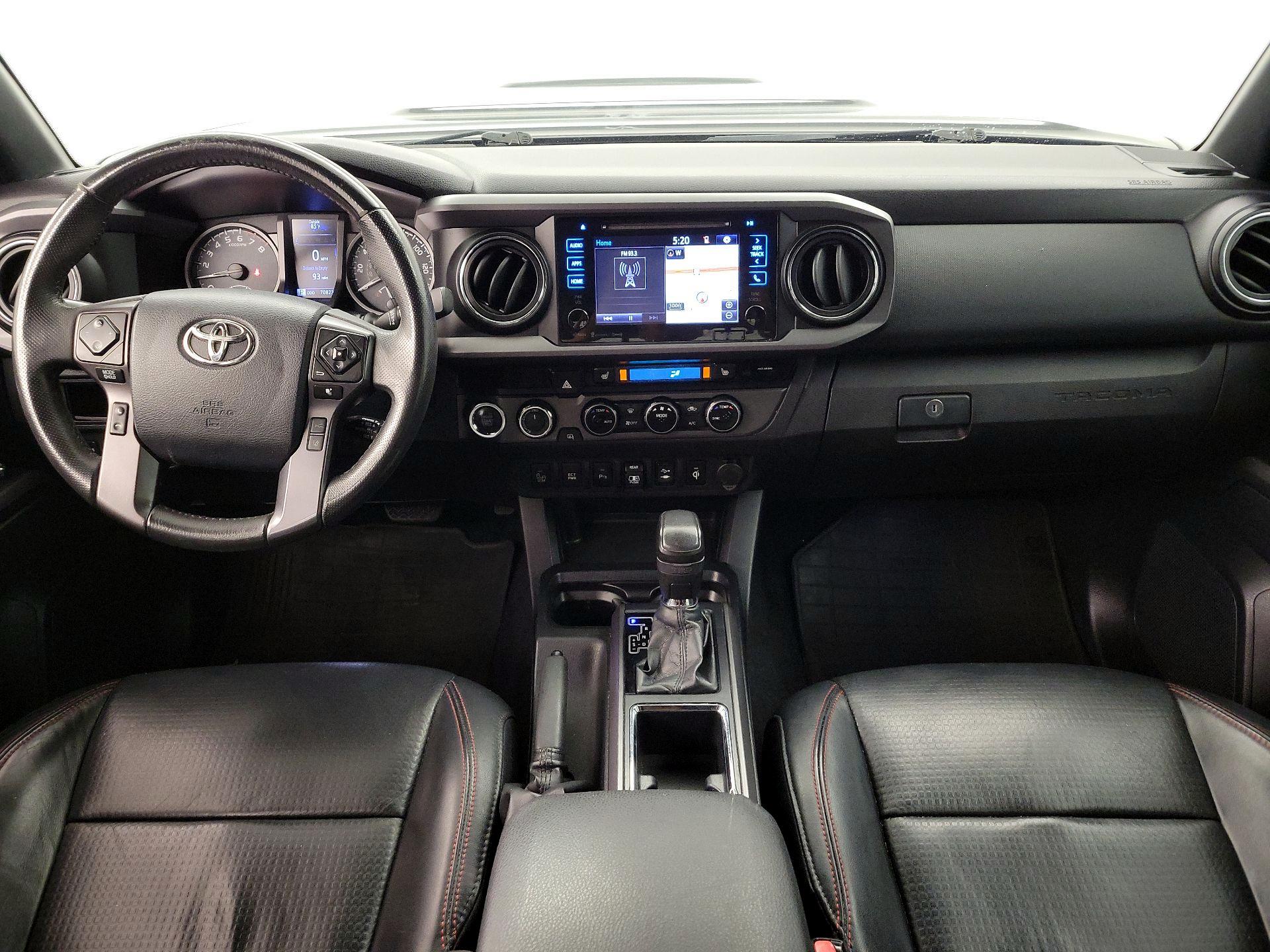 Thumbnail: 2018 Toyota Tacoma - 9