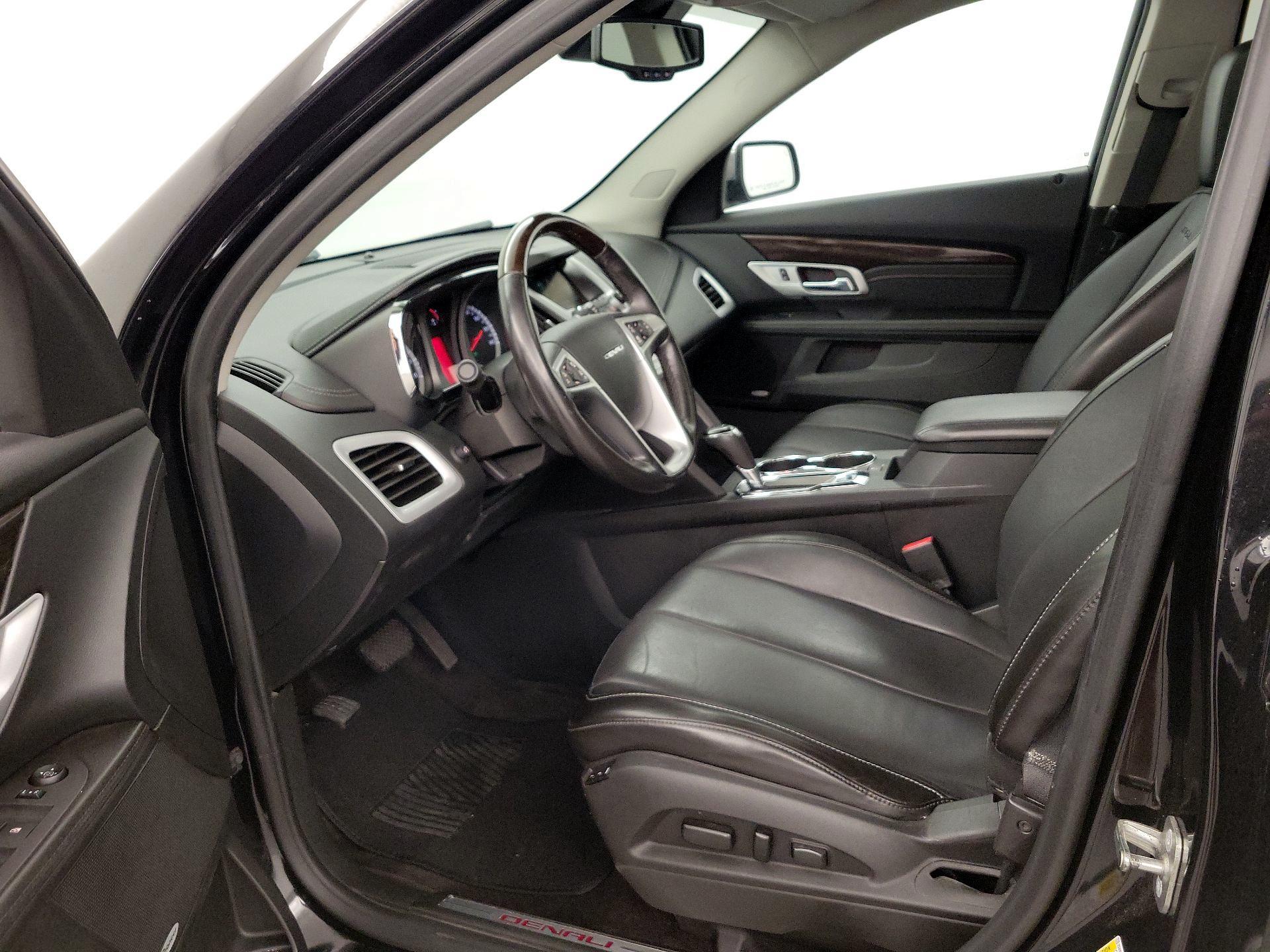 Thumbnail: 2016 GMC Terrain - 11