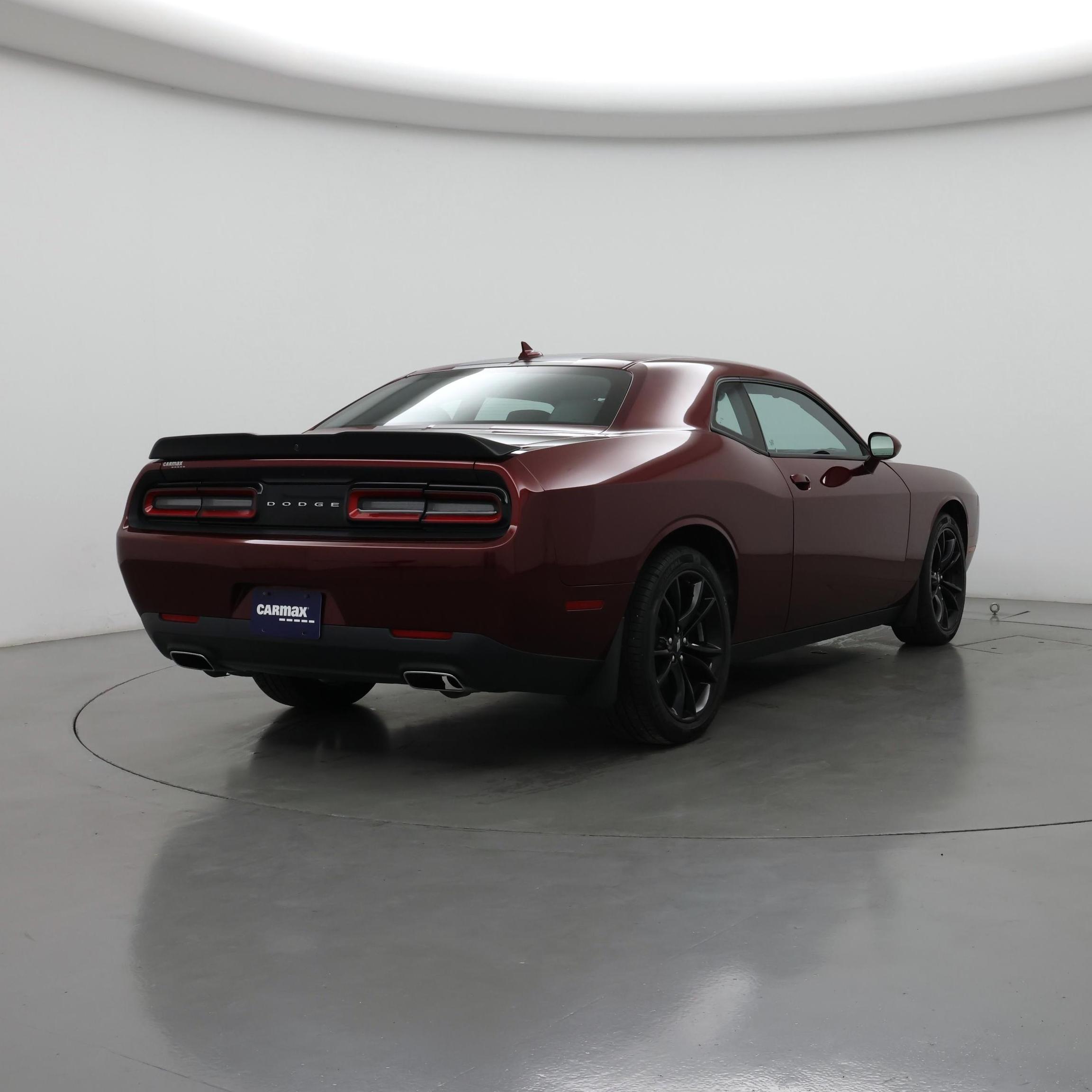 Thumbnail: 2017 Dodge Challenger - 8