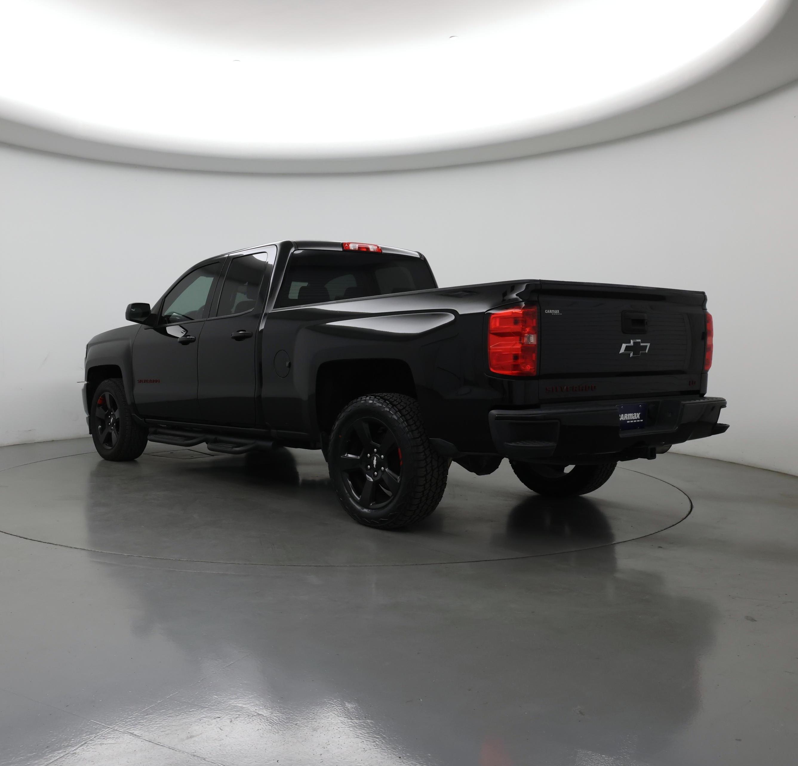 Thumbnail: 2019 Chevrolet Silverado 1500 - 2