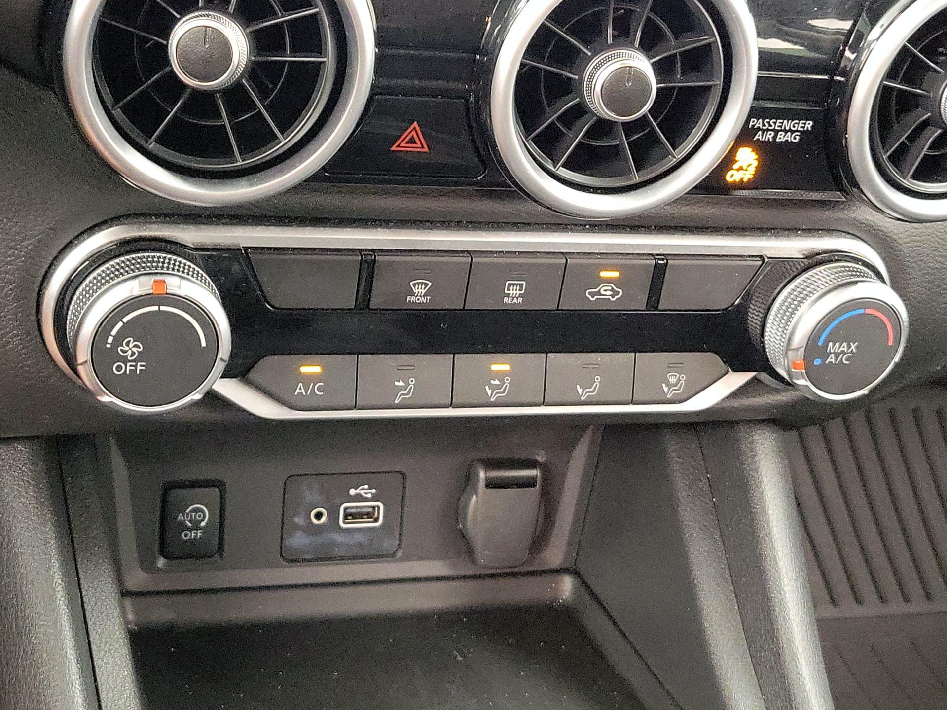 Thumbnail: 2025 Nissan Sentra - 16