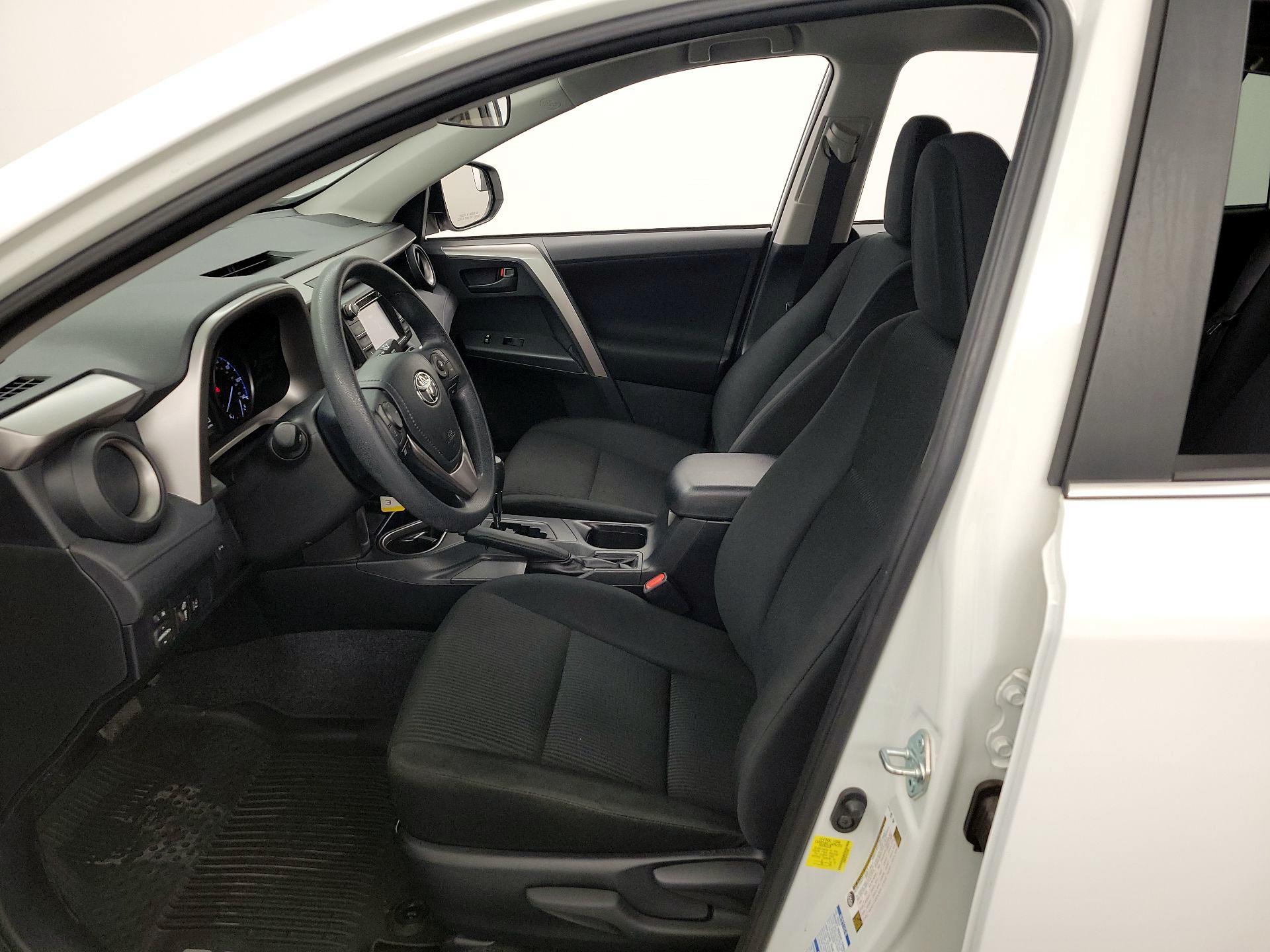 Thumbnail: 2017 Toyota RAV4 - 11