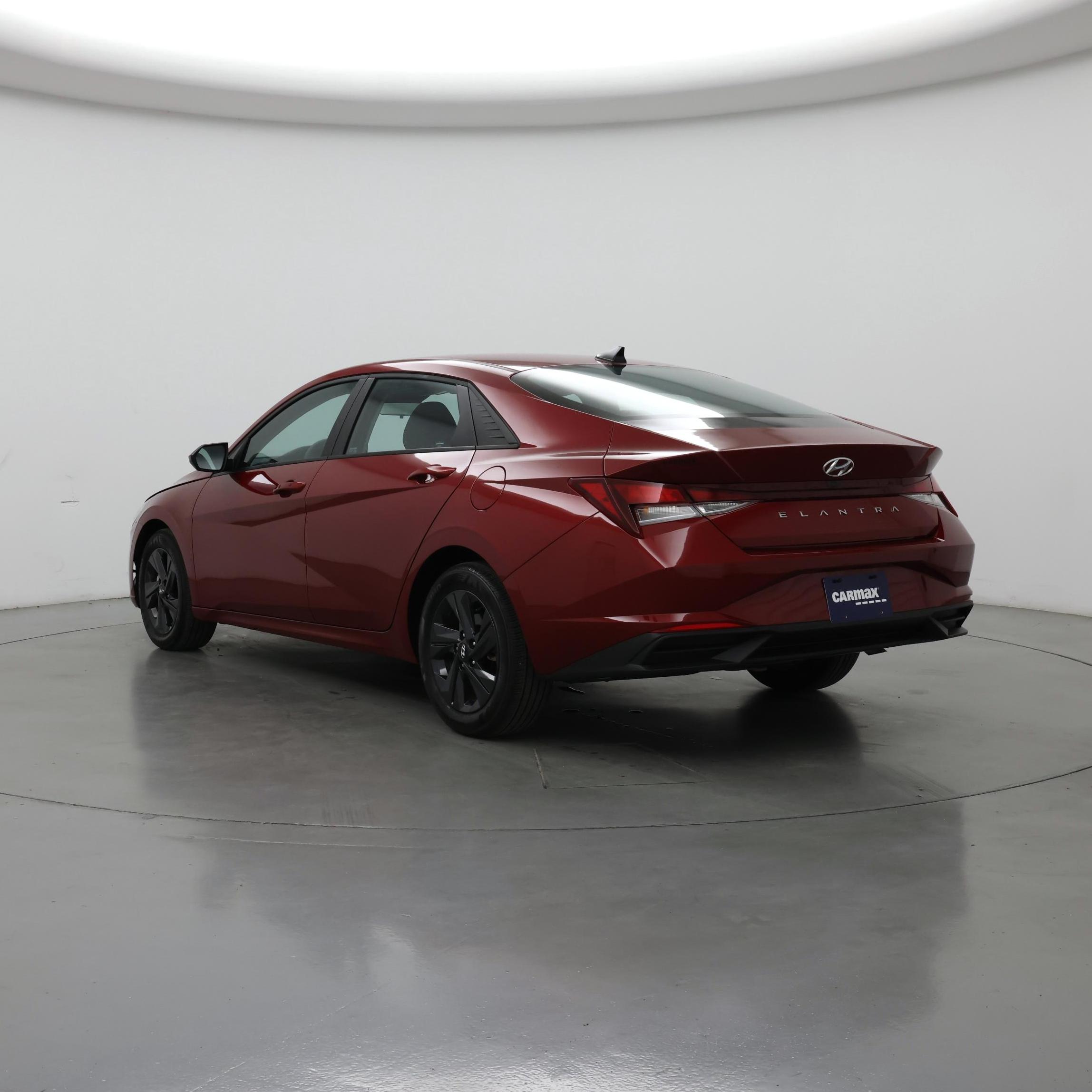 Thumbnail: 2023 Hyundai Elantra - 2